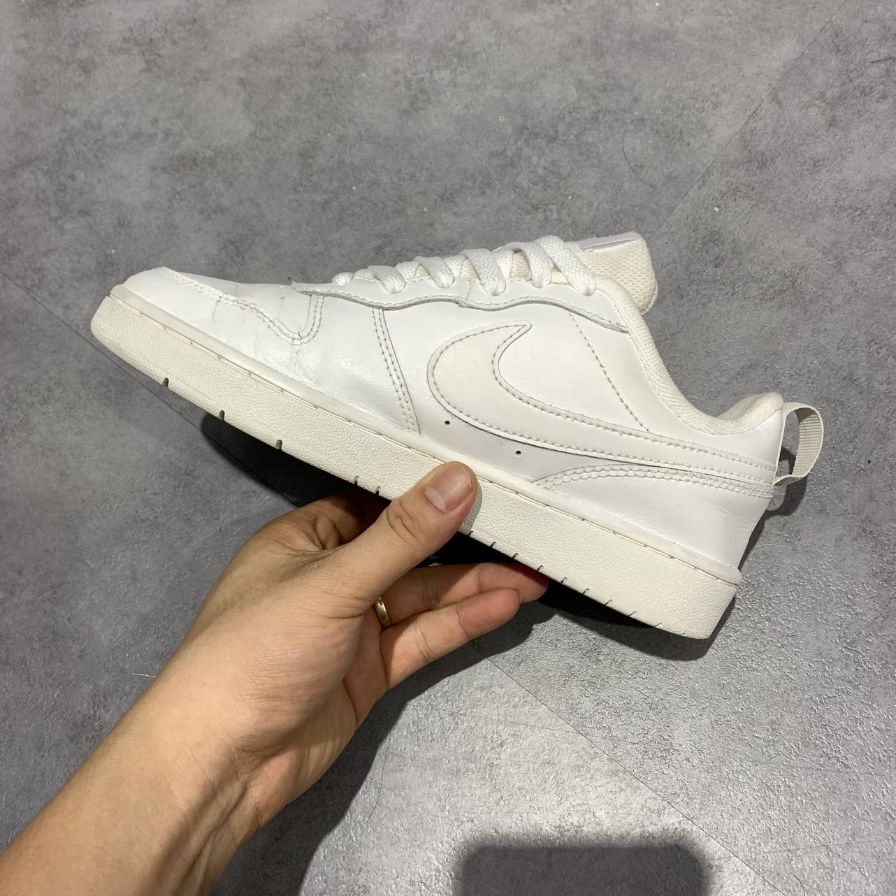 Giày 2hand Nike Court Borough Low 2 GS BQ5448 100 SIZE 36.5