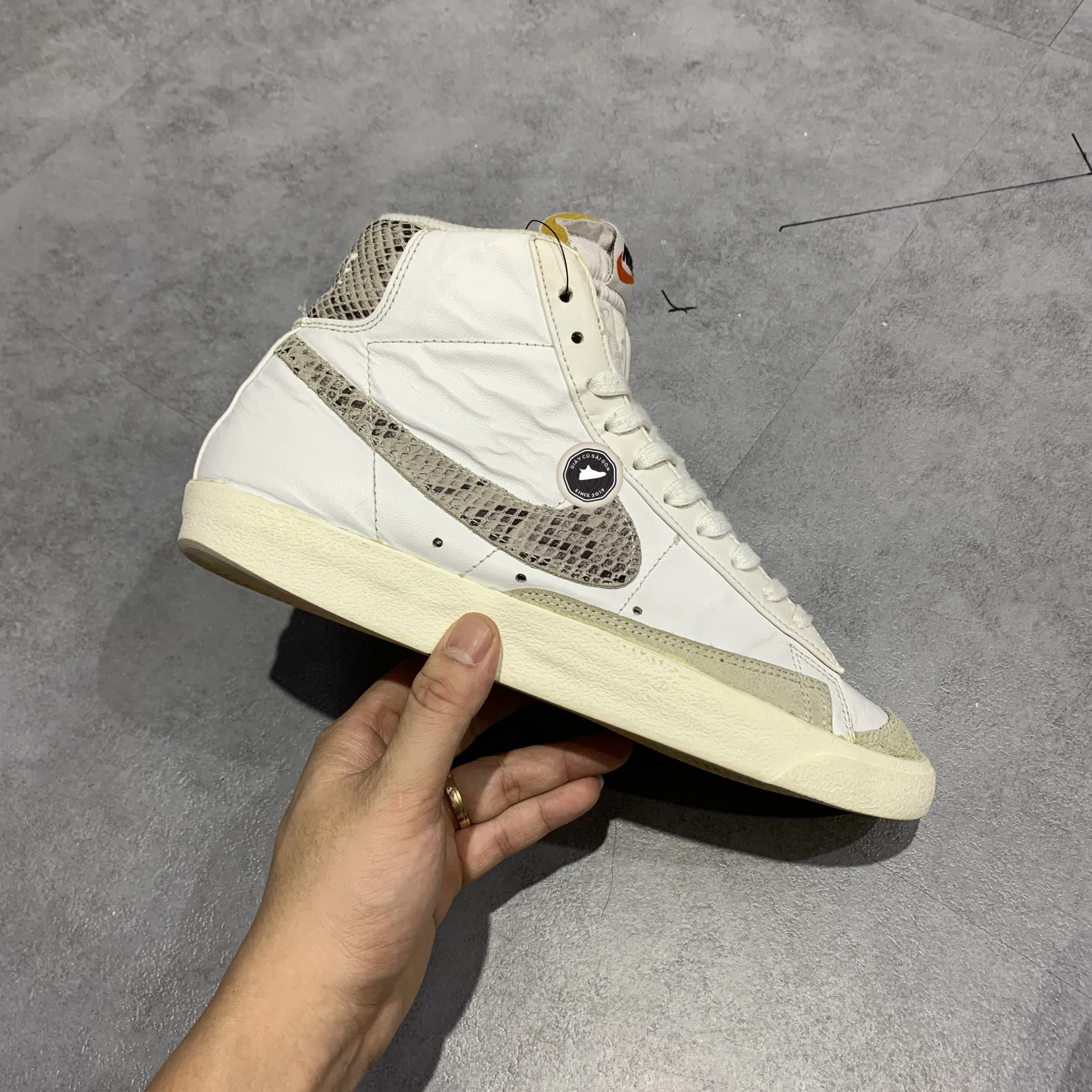 Giày 2hand Nike Blazer Mid 77 Vintage Snakeskin Swoosh CI1176-101 SIZE 42 pvn14039