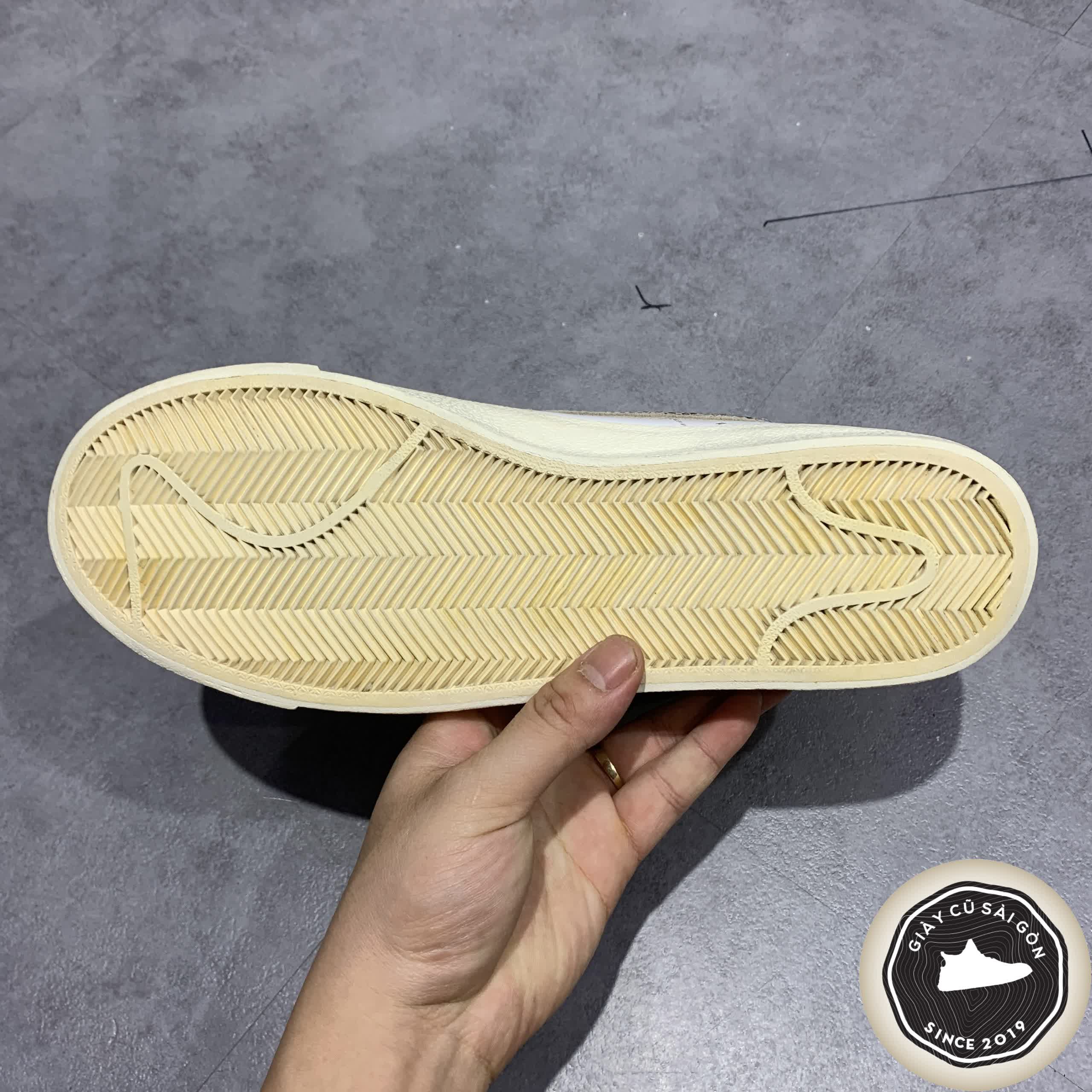 Giày 2hand Nike Blazer Mid 77 Vintage Snakeskin Swoosh CI1176-101 SIZE 42.5 pvn14178