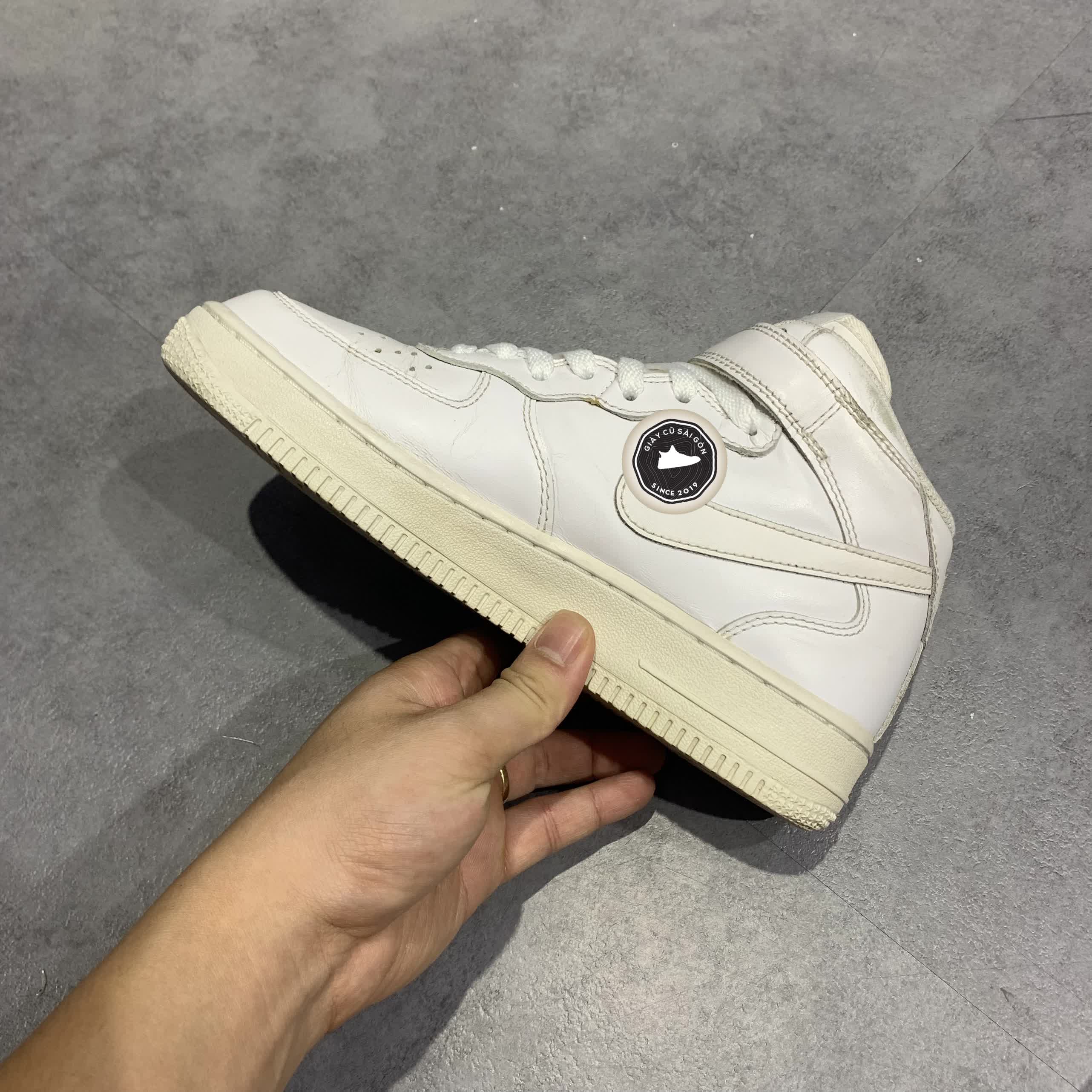 Giày 2hand Nike Air Force 1 Triple White 366731-100 SIZE 37.5 pvn14487
