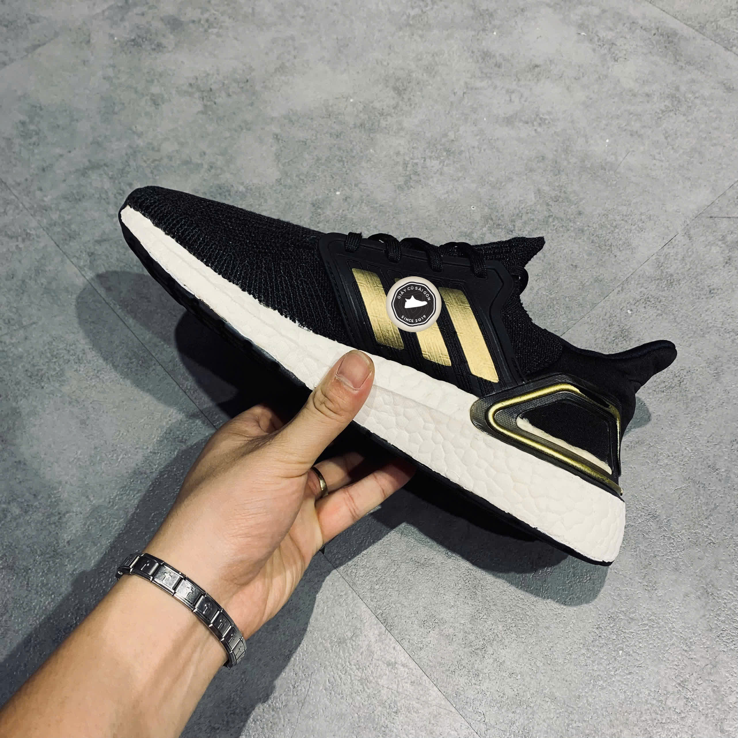 Adidas ultraboost 20 ee4393 hotsell