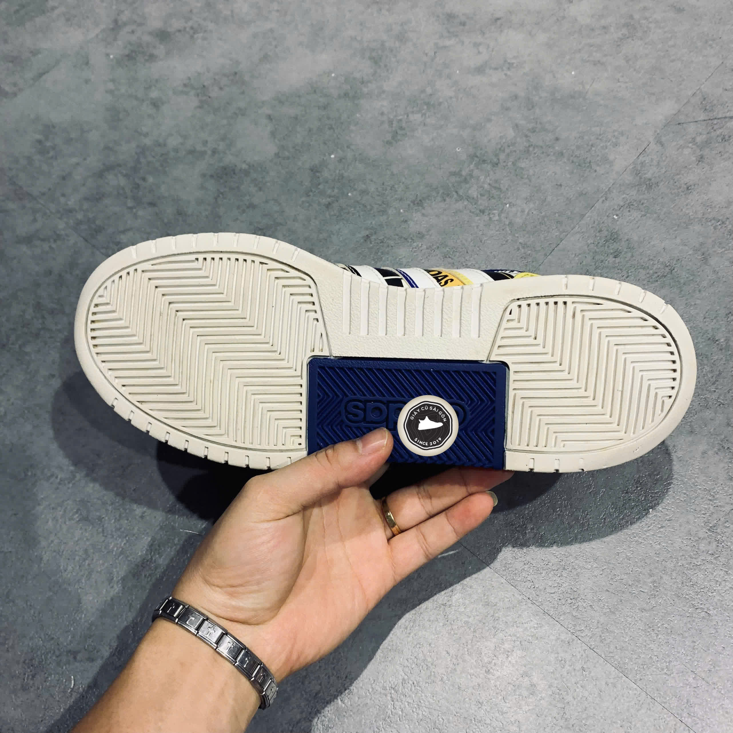 Giày 2hand adidas neo Entrap 'White Yellow Blue' GW7007 SIZE 42 PVN14824