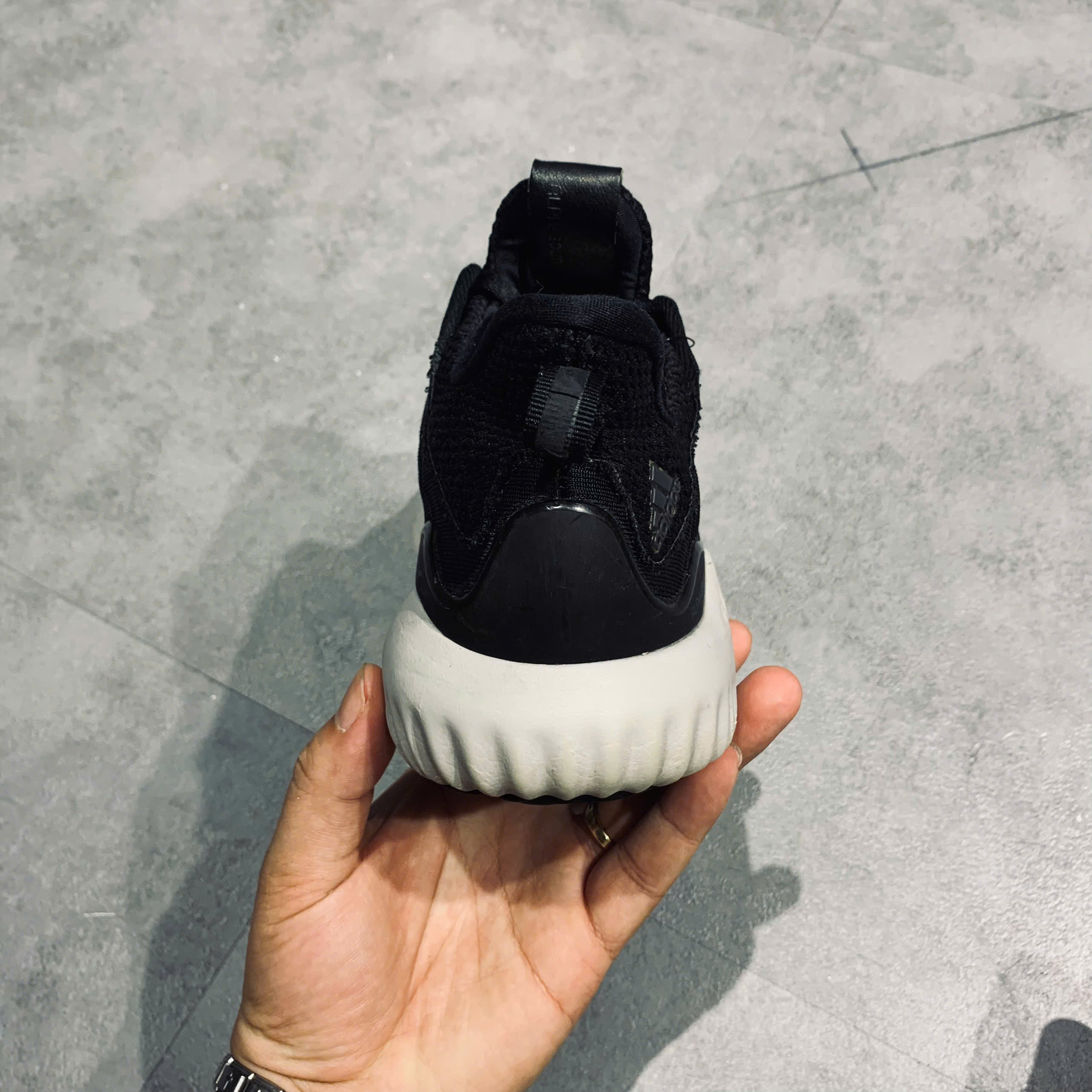 2hand Giày Adidas Alphabounce SIZE 40 2/3 PVN14758