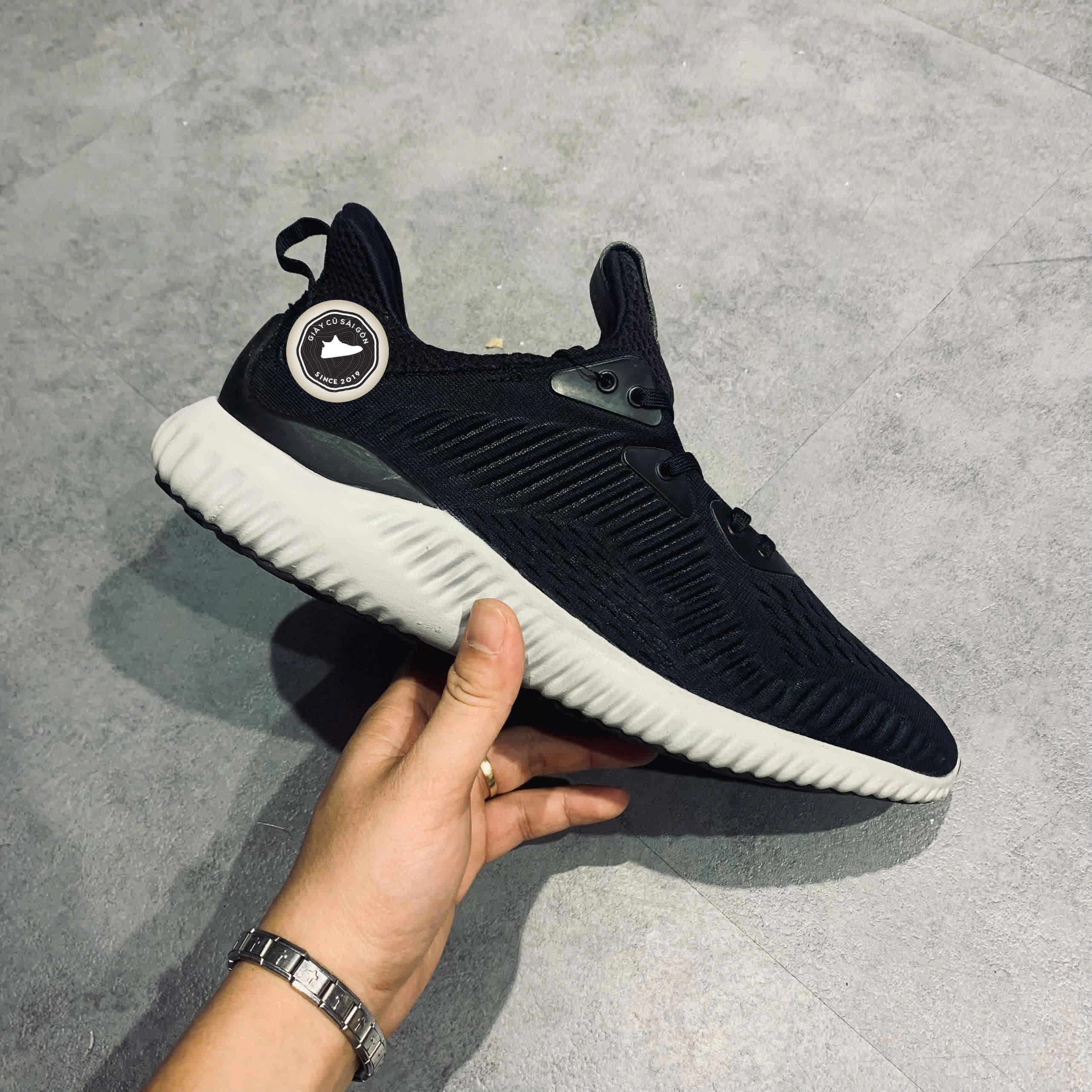 Giay 2HAND Adidas Alphabounce EM Black BY4264 SIZE 42 PVN15208