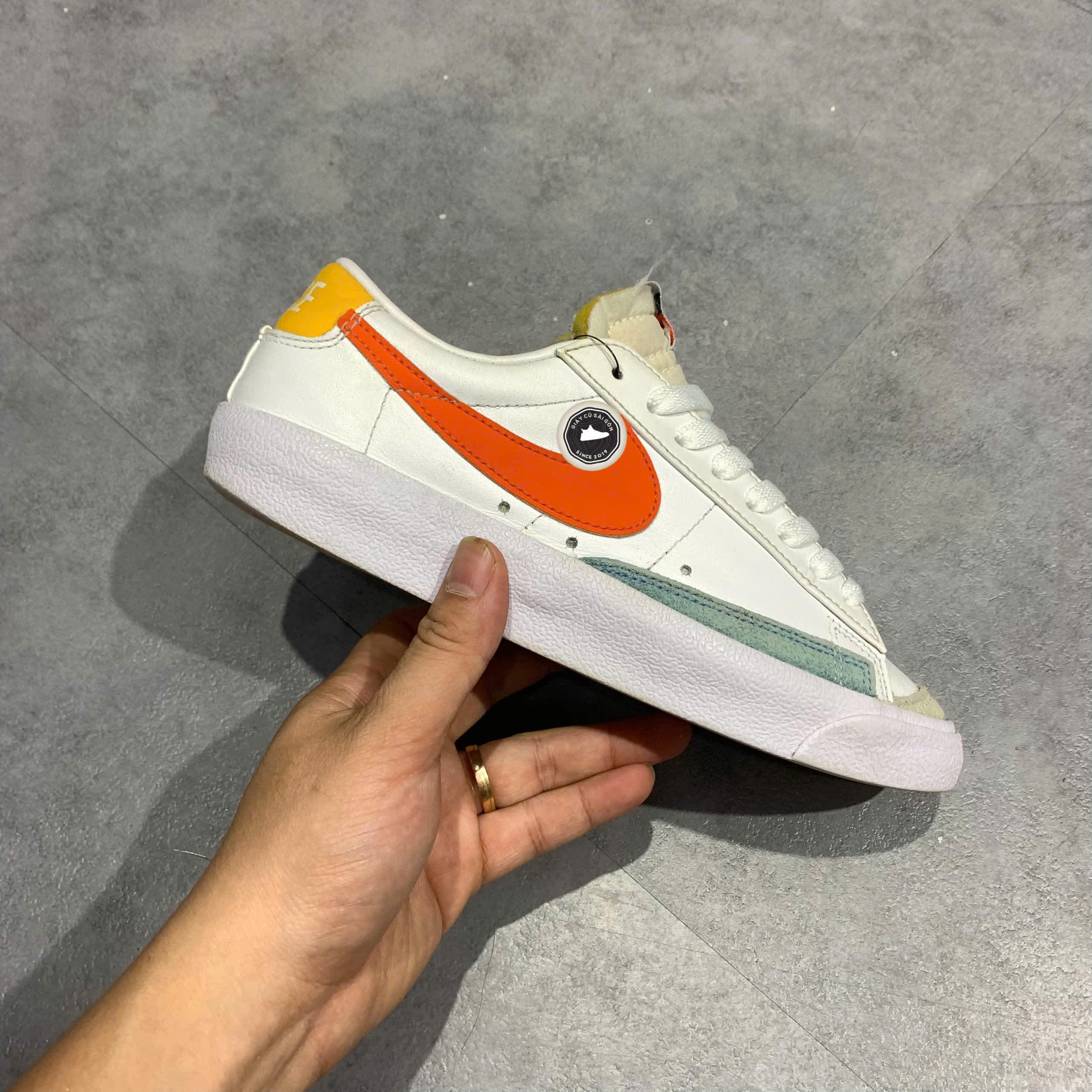 Giày 2hand Blazer Low 77 White Orange Lifestyle DC4769-105 SIZE 36.5 PVN15988