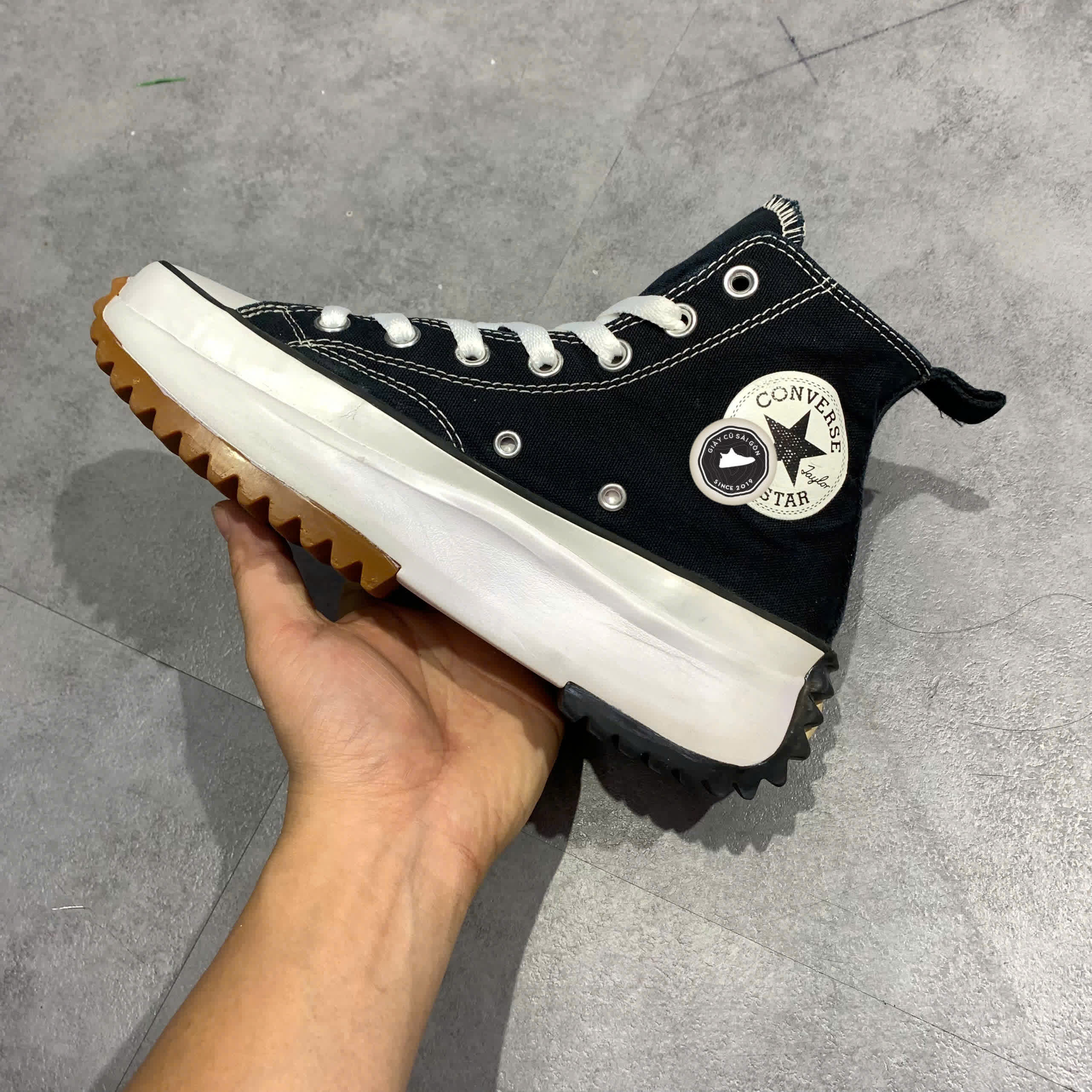 Giày 2hand RUN STAR HIKE HIGH BLACK GUM 166800C SIZE 38.5 PVN15973