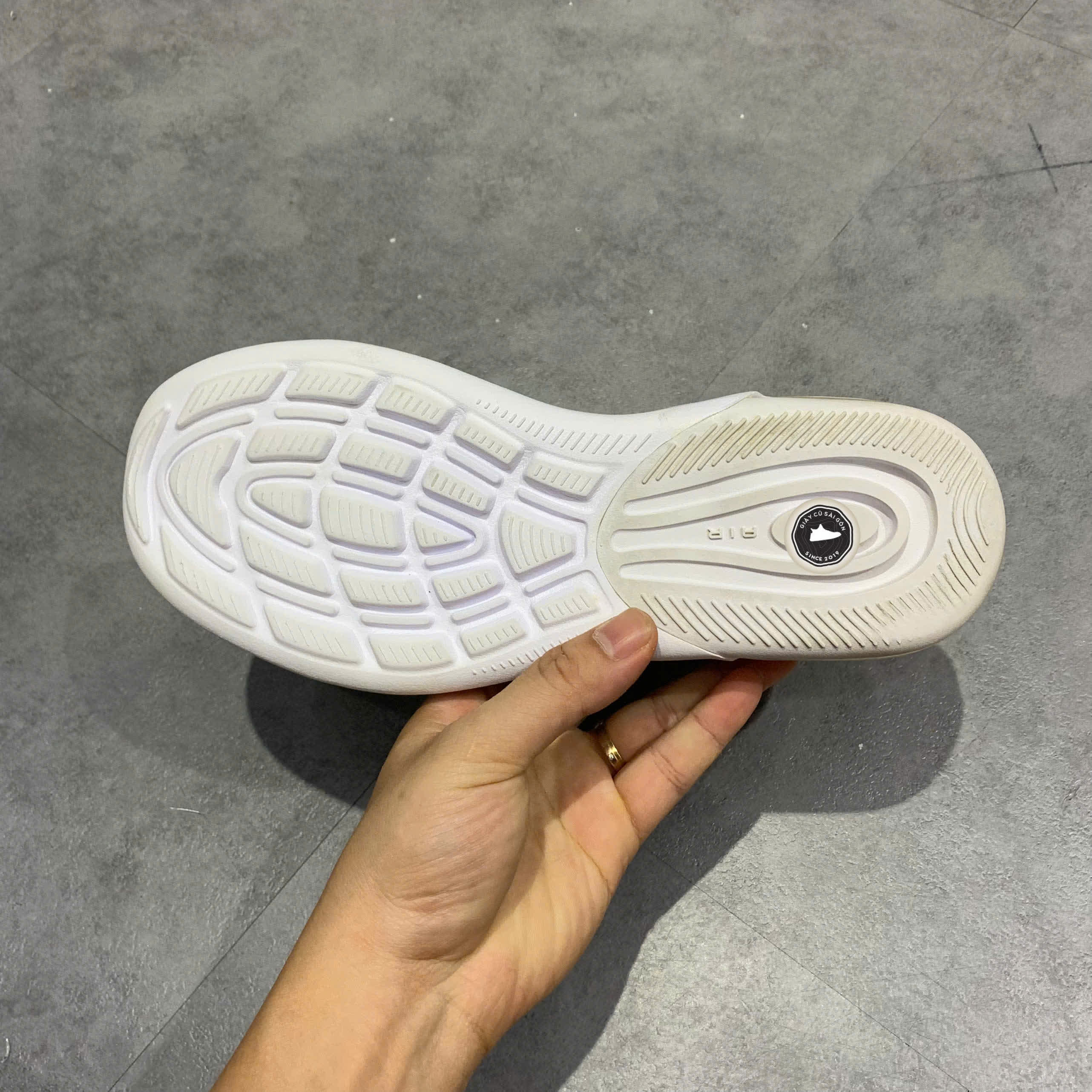 Giày 2hand AIRMAX AXIS AA2168-003 SIZE 36.5 pvn16071