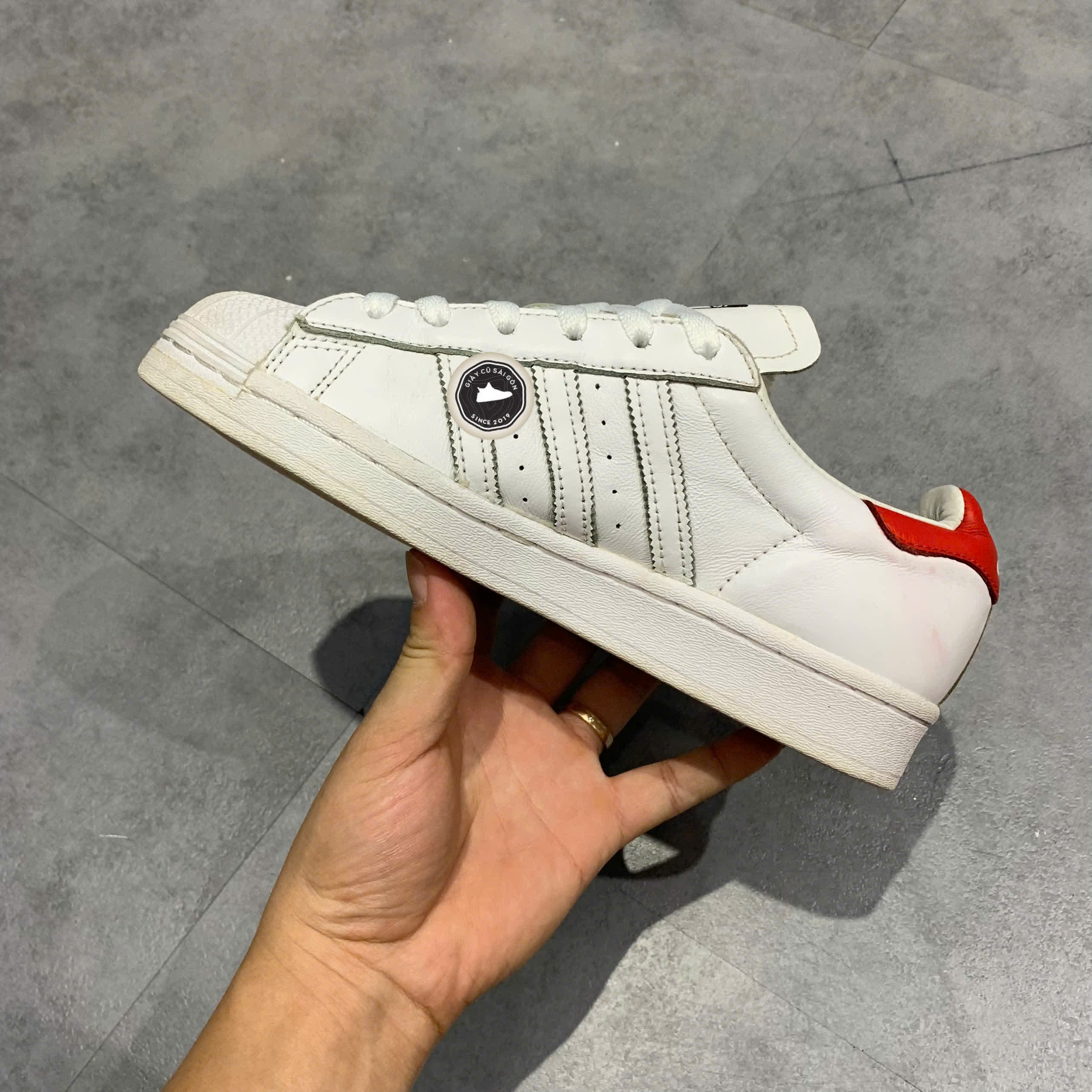Giày 2hand Mickey Mouse x Superstar Color FW290 SIZE 36 2/3 PVN16158