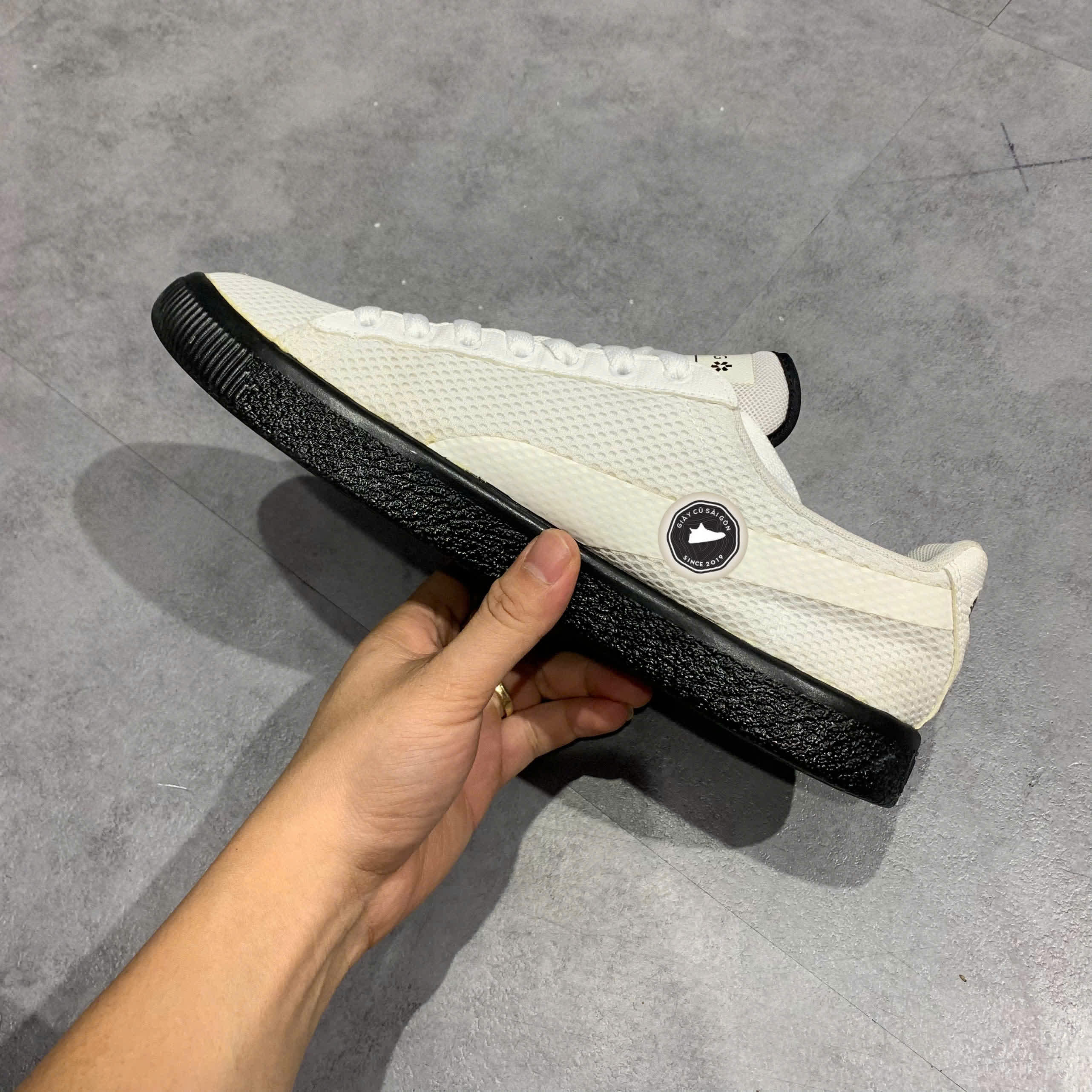 Giày 2hand UEG Court white black 361496-02 SIZE 42 pvn16278