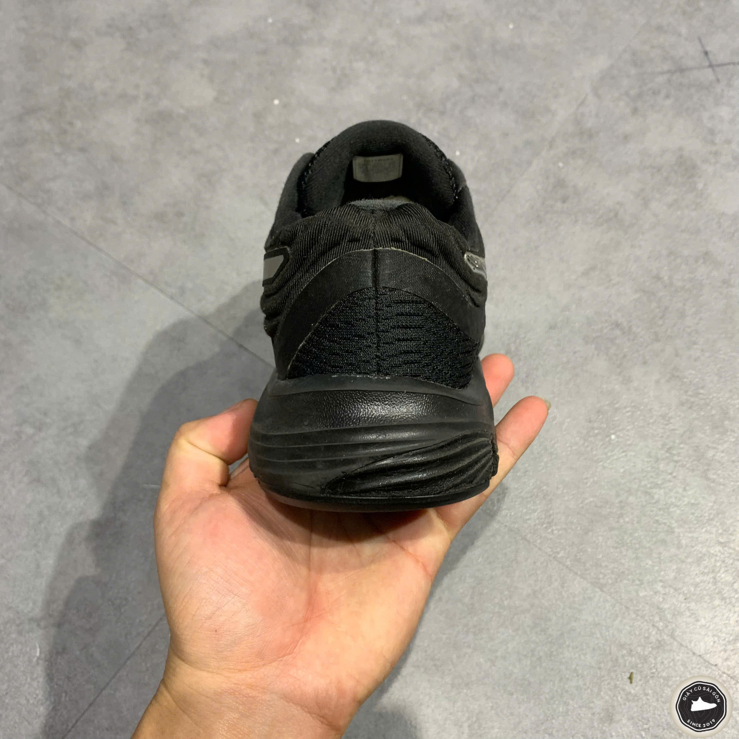 Giày 2hand Gel-Pulse 11 Marathon 1011B293-001 SIZE 40.5 pvn16474