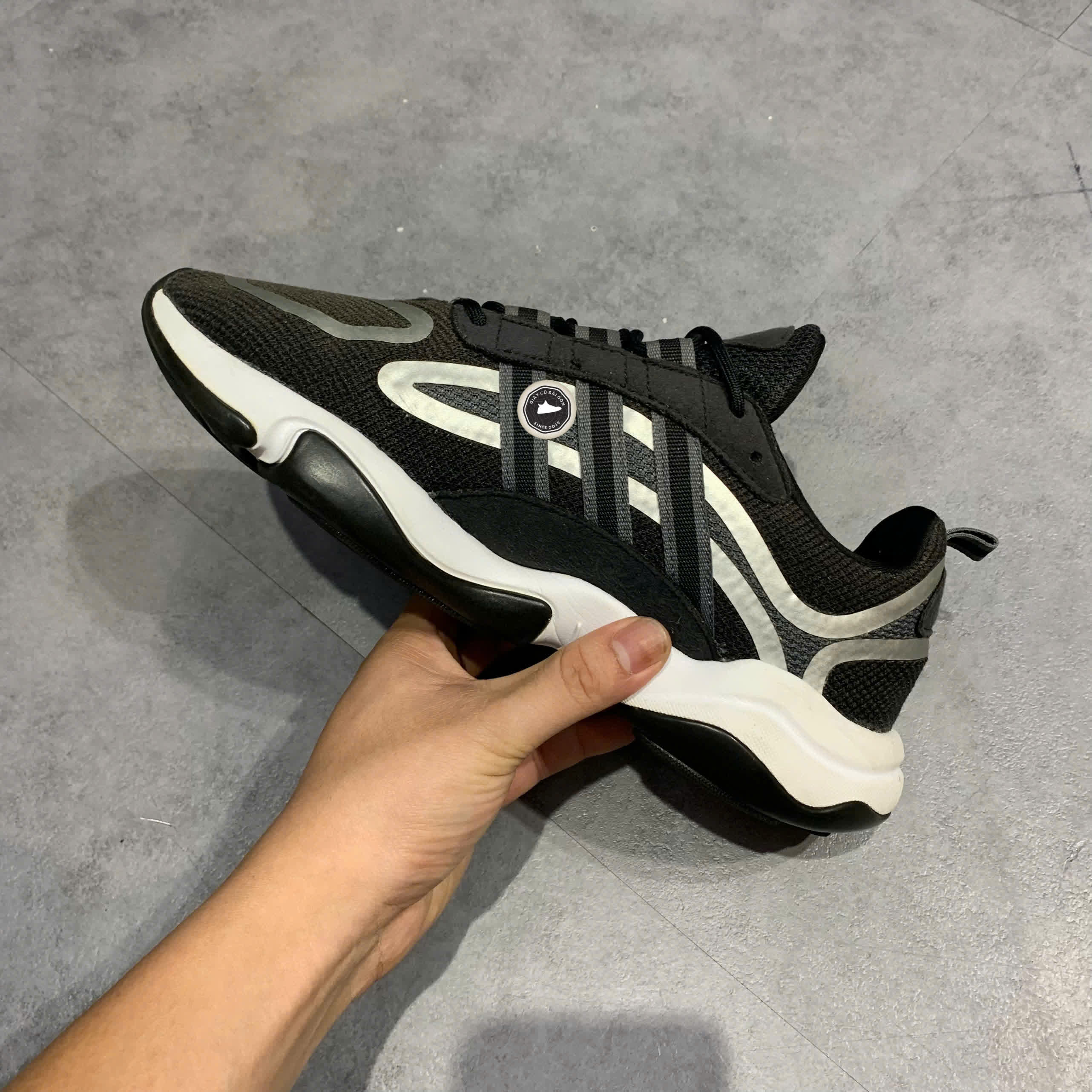 Giày 2hand Haiwee 'Black Grey' EG9571 SIZE 41 1/3 pvn16417