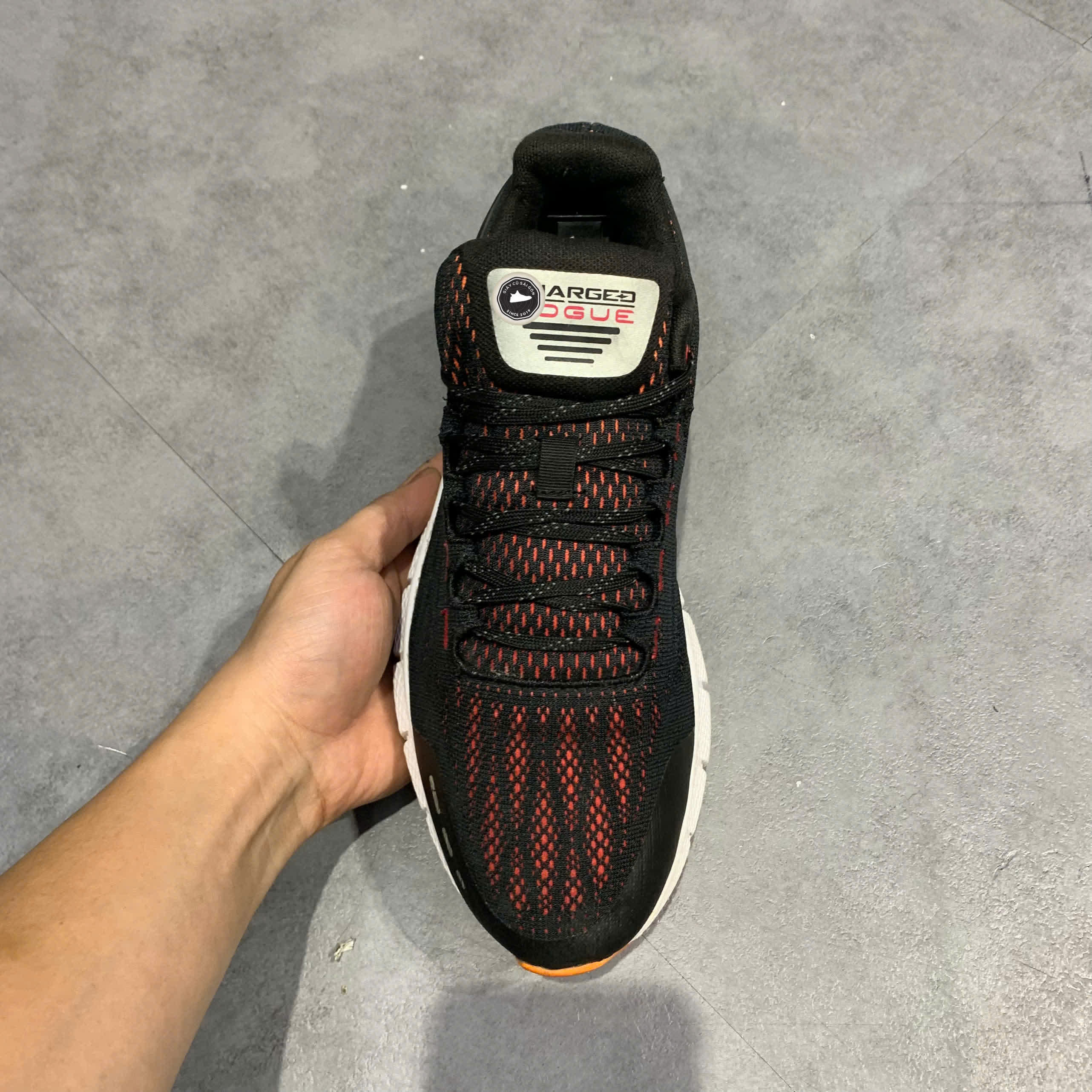 Giày 2hand Armour UA Charged Rogue 3021225 SIZE 41 pvn16835