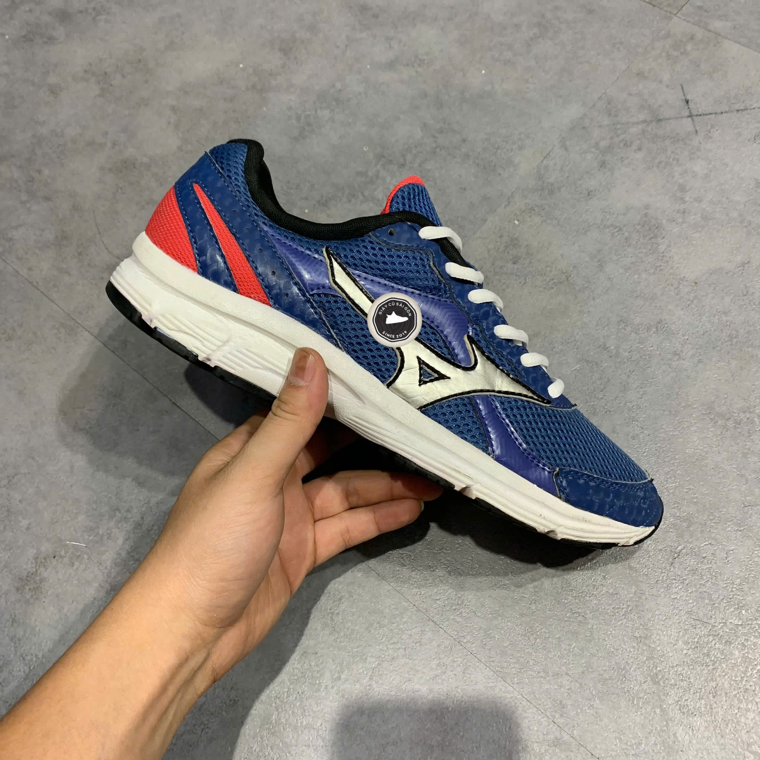 Giày 2hand MIZUNO SIZE 41 pvn16685