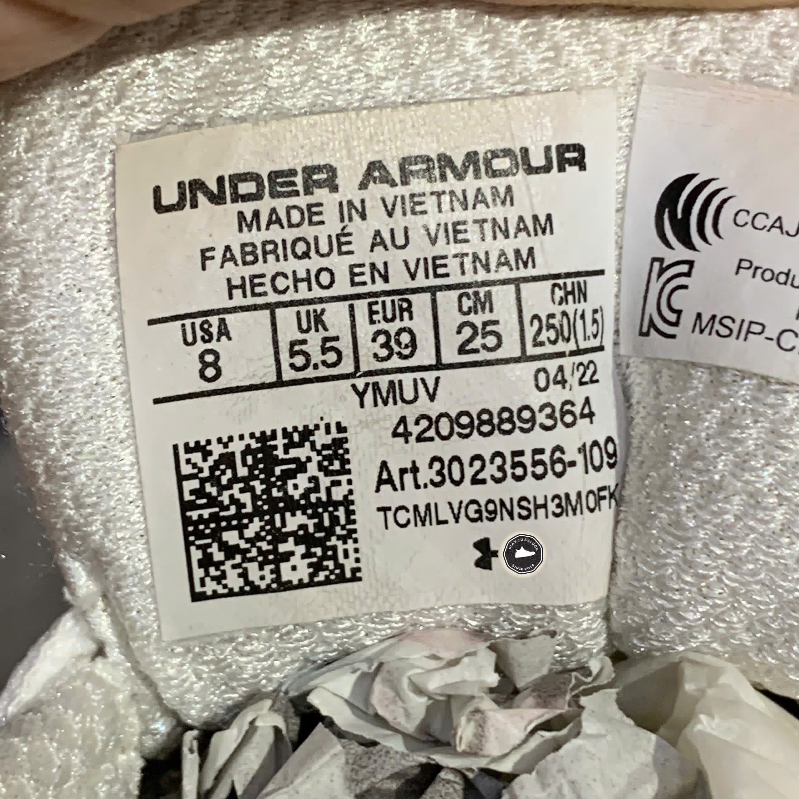 Giày 2hand Hovr Infinite 3 3023556-109 SIZE 39 pvn16785