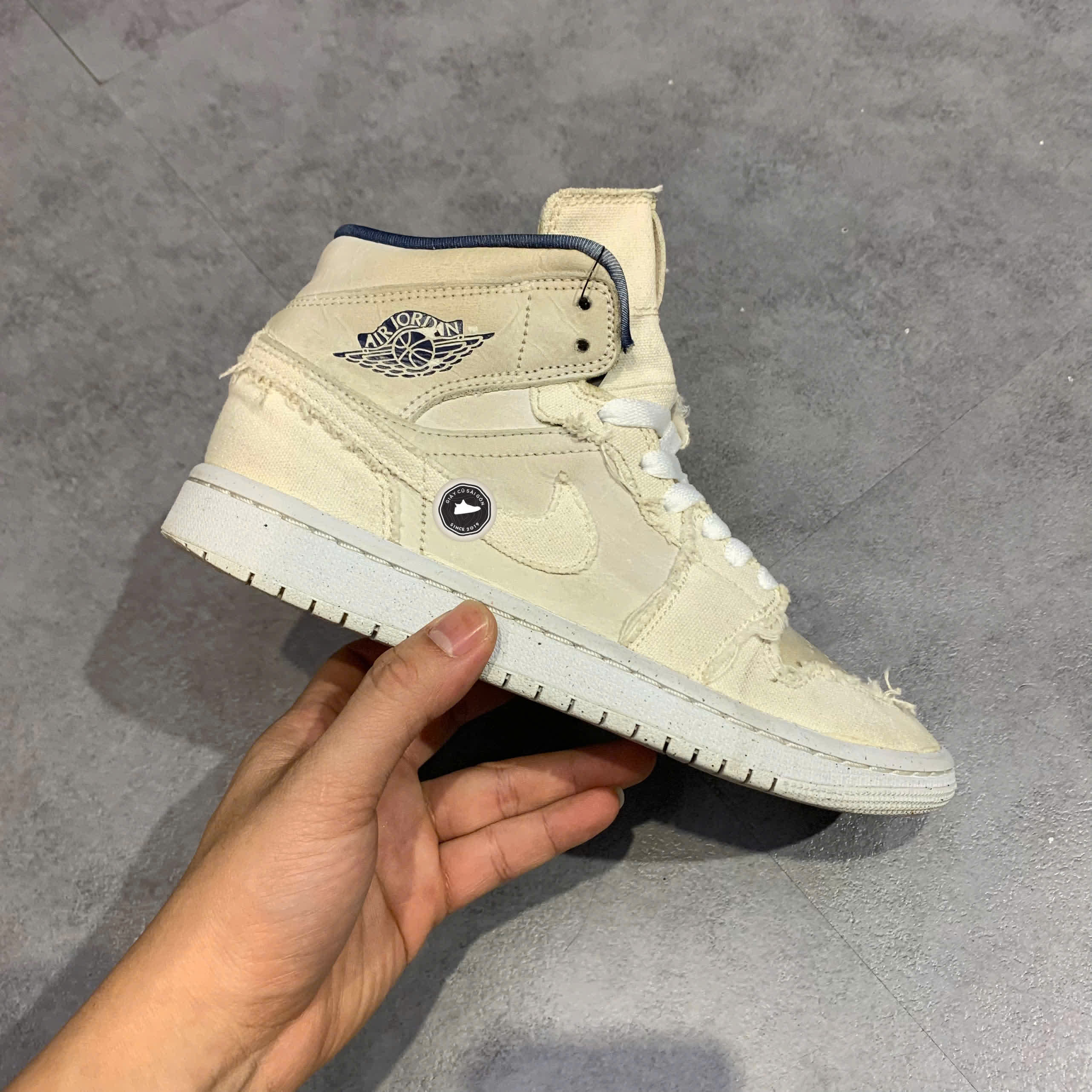 Giày 2hand Air Jordan 1 Mid SE 'Sanddrift' DM9126-104 SIZE 37.5 pvn17175