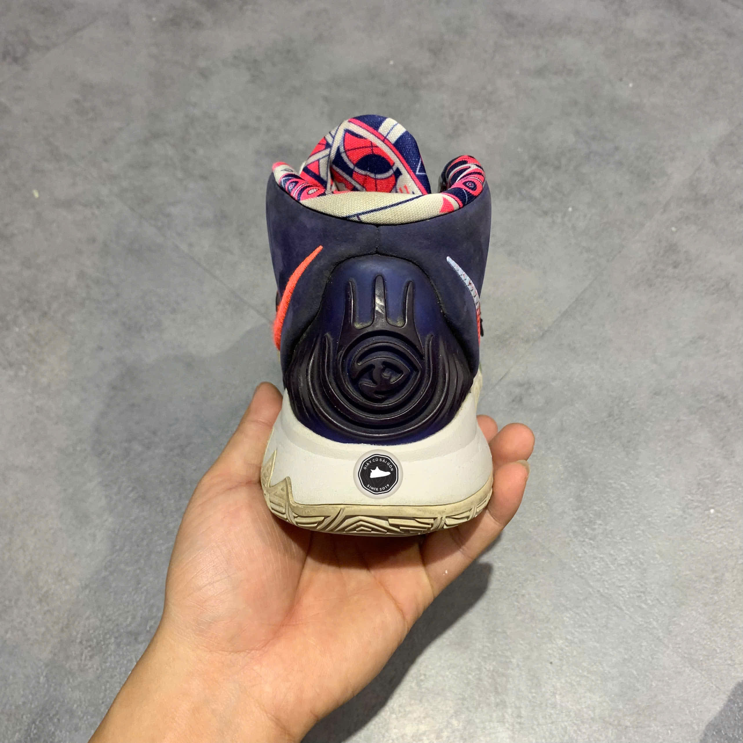 Giày 2hand Kyrie BQ4631-402 SIZE 40.5 pvn16765