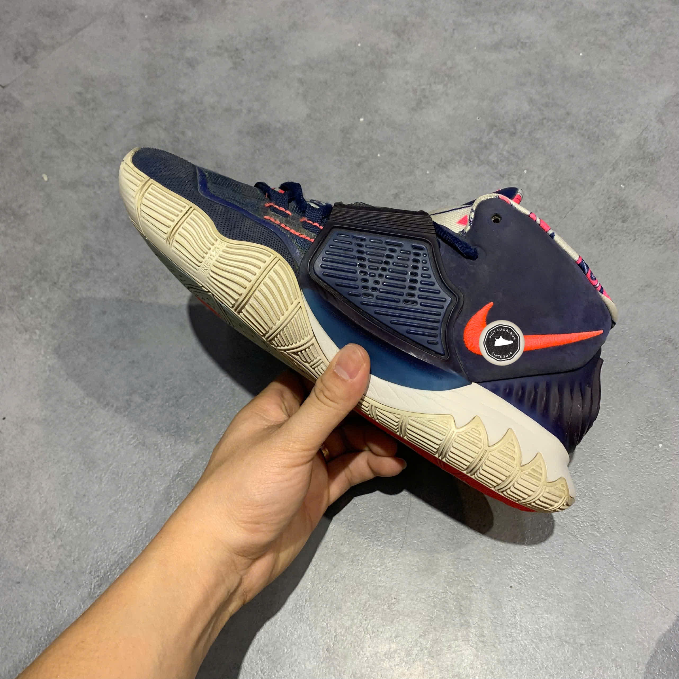 Giày 2hand Kyrie BQ4631-402 SIZE 40.5 pvn16765