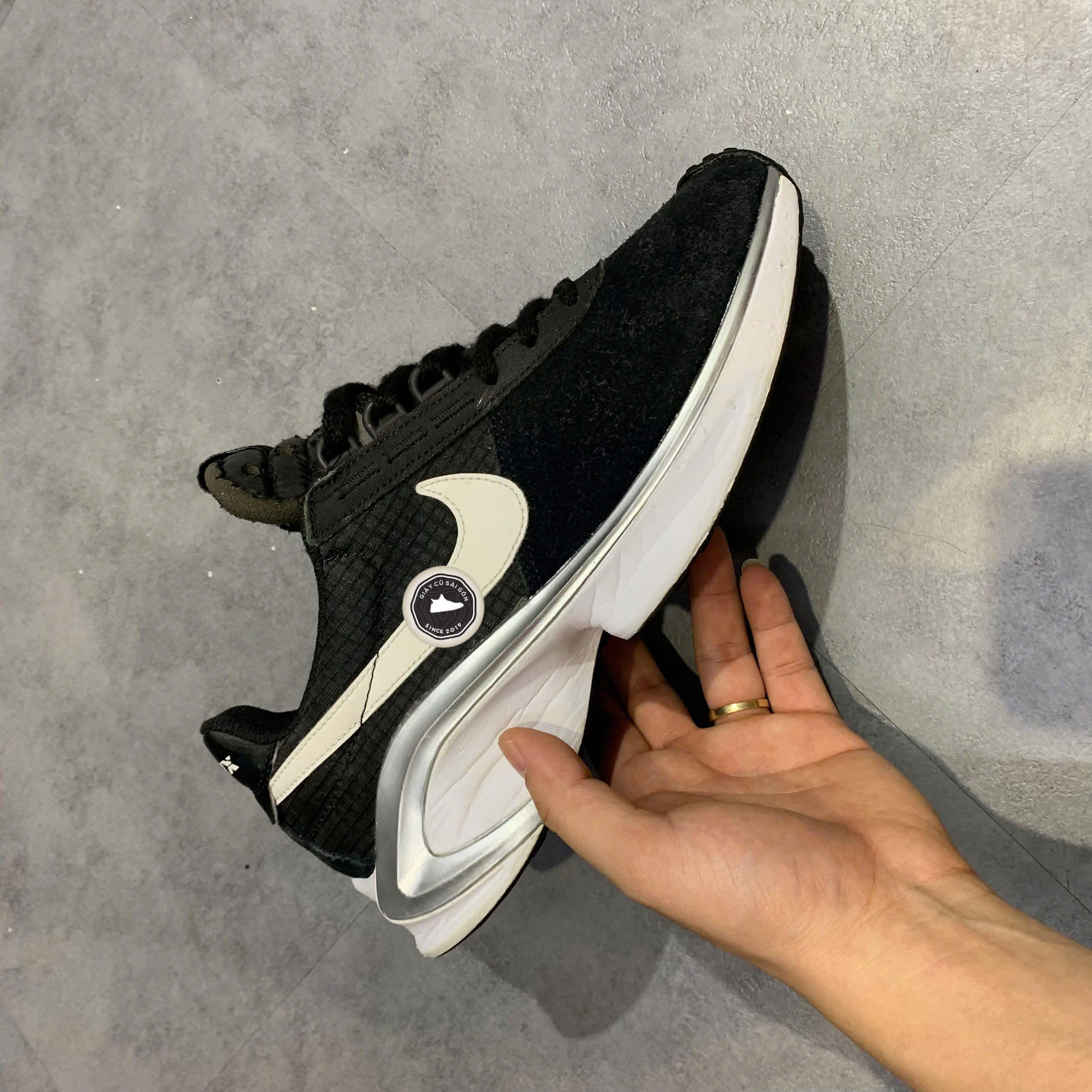 Giày 2hand DMSX Waffle 'Black White' CQ0205-001 SIZE 42 pvn16486