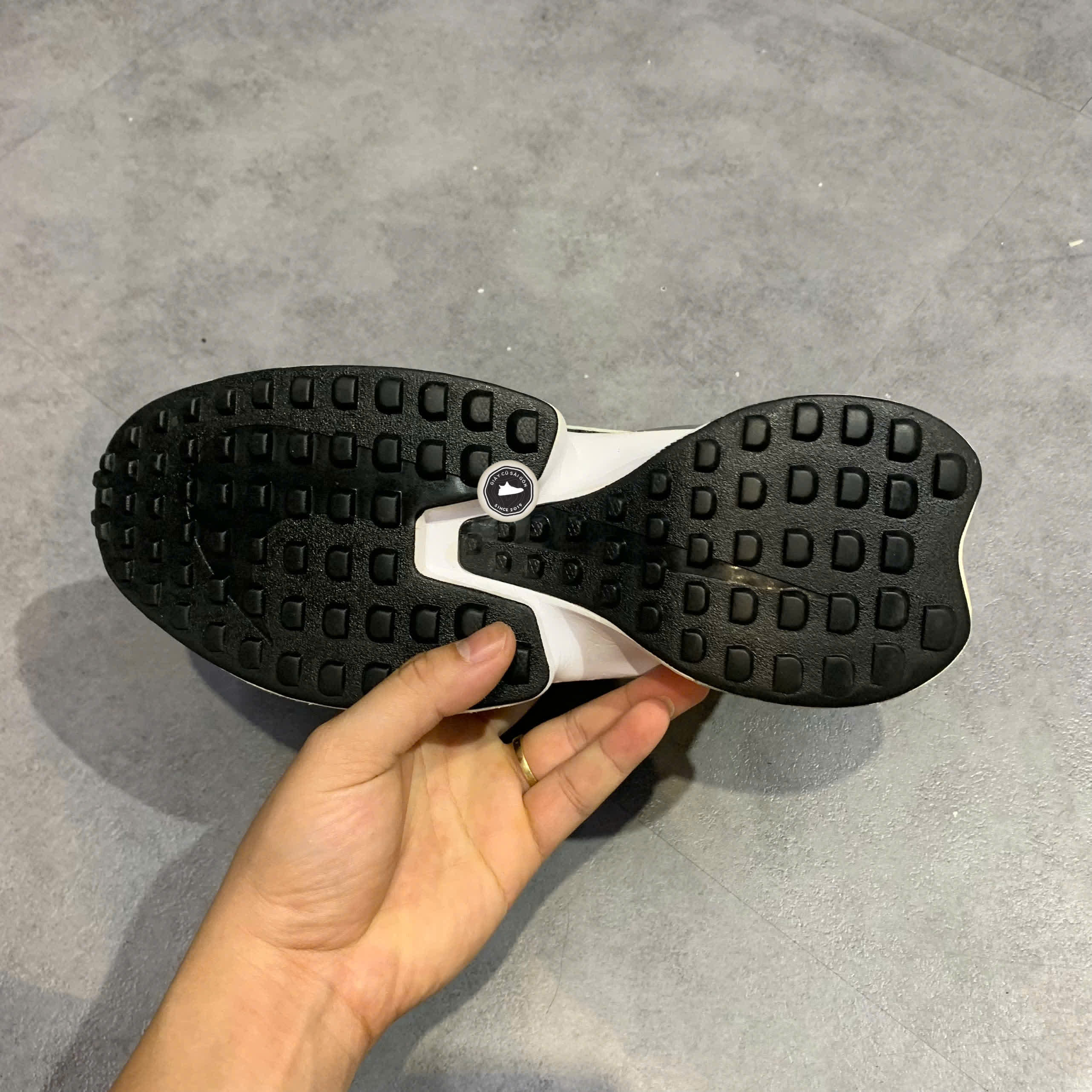 Giày 2hand DMSX Waffle 'Black White' CQ0205-001 SIZE 42 pvn16486