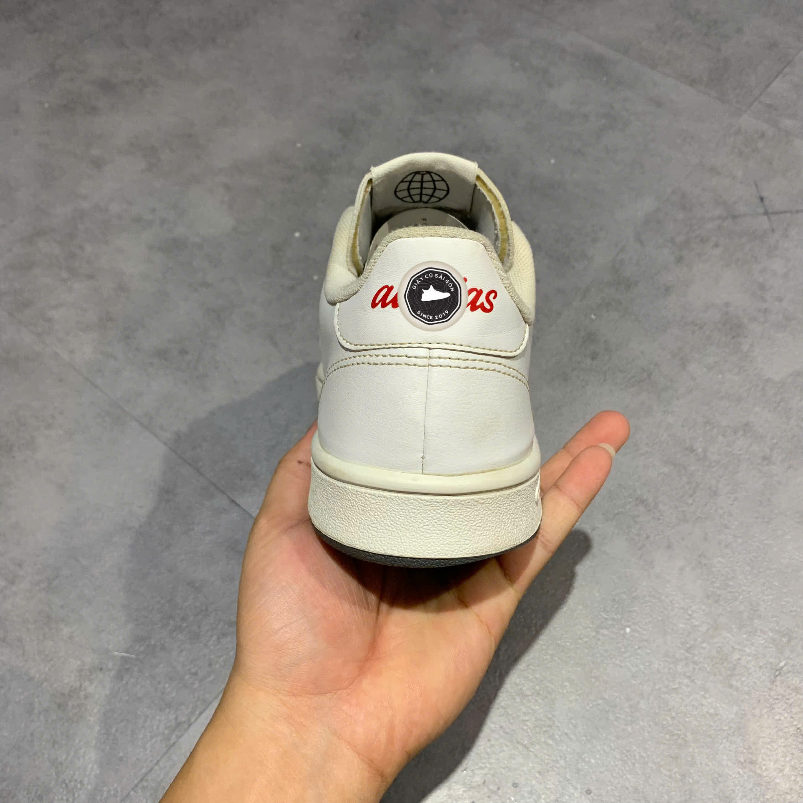 ADIDAS GRAND COURT BASE BEYOND GX5761 – GIÀY 2HAND