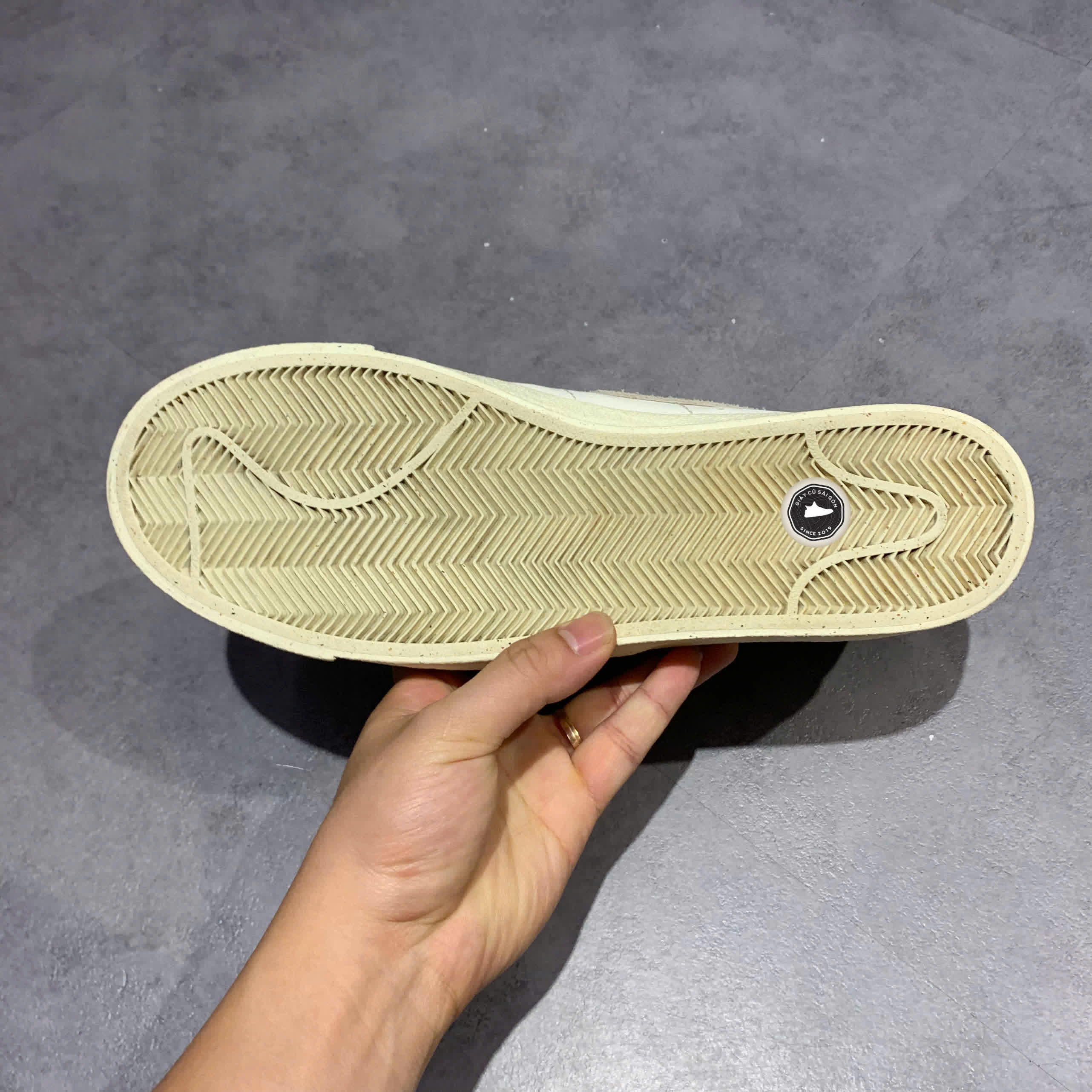 Giày 2hand 77 'Certified Fresh' DO9799-100 SIZE 44 pvn17455