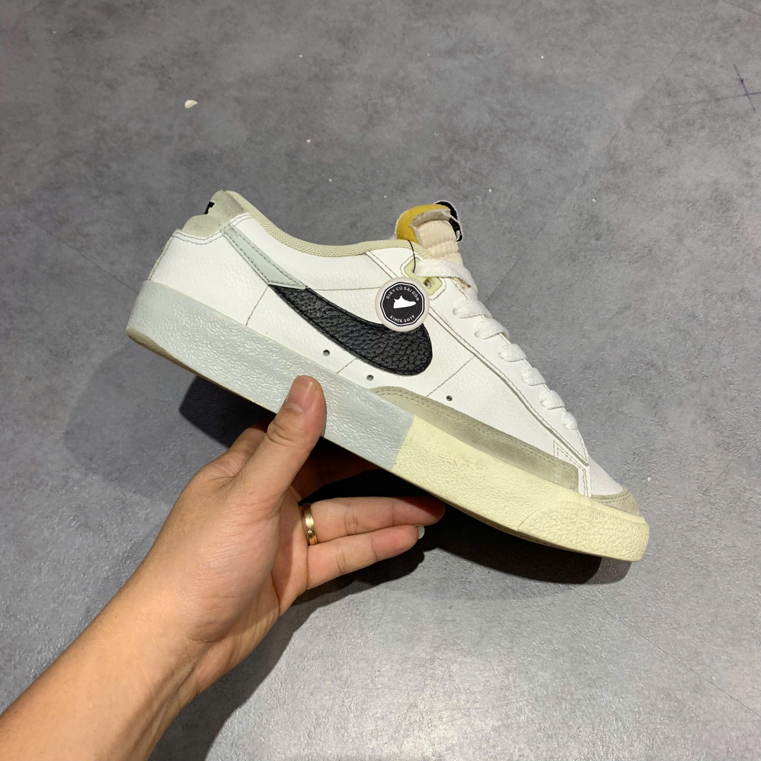 NIKE BLAZER LOW '77 SPLIT WHITE BLACK - DZ2544-100 - GIÀY 2HAND CHÍNH HÃNG