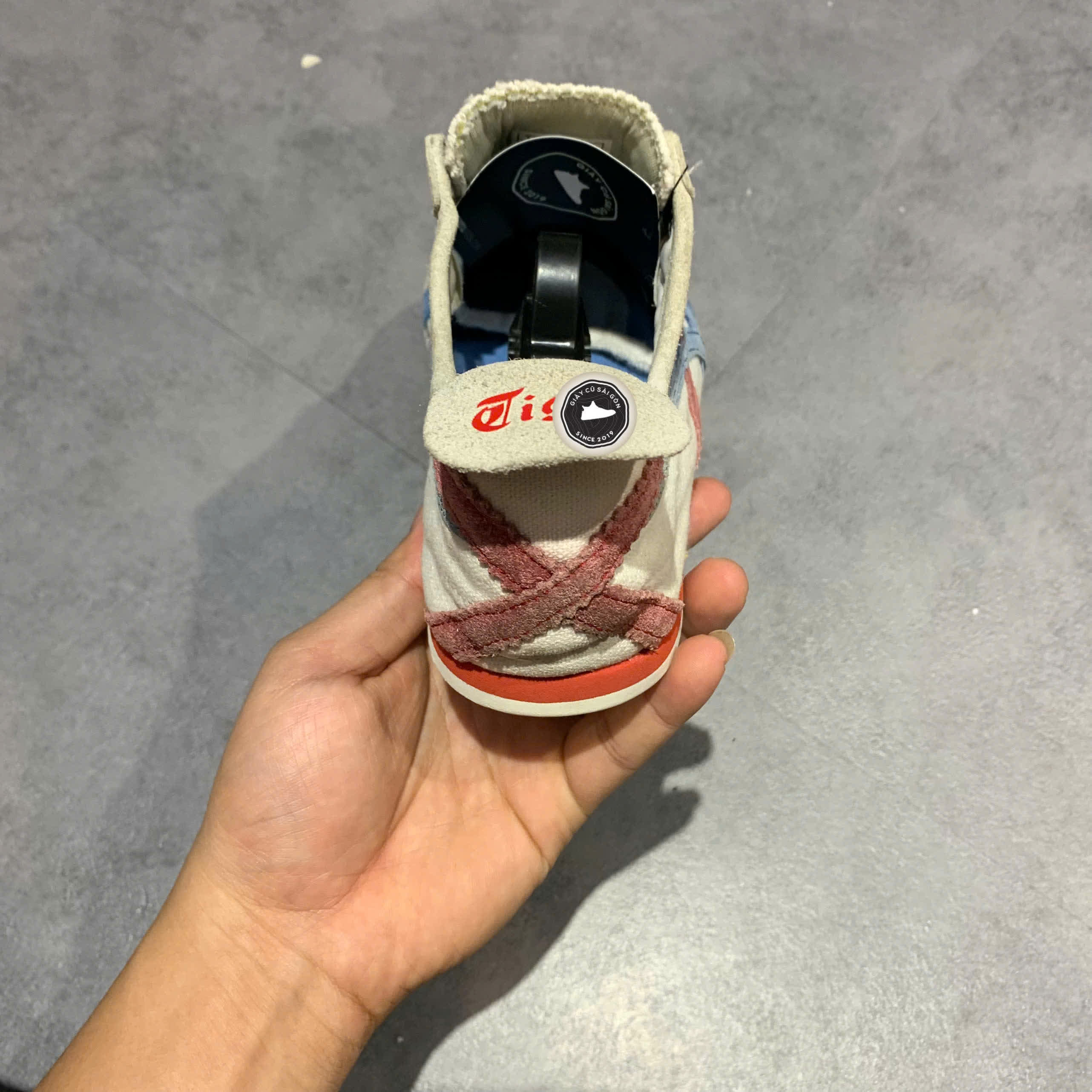 GIÀY 2hand mexico66 VIN TH3E0N-0147 SIZE 41.5 PVN17352
