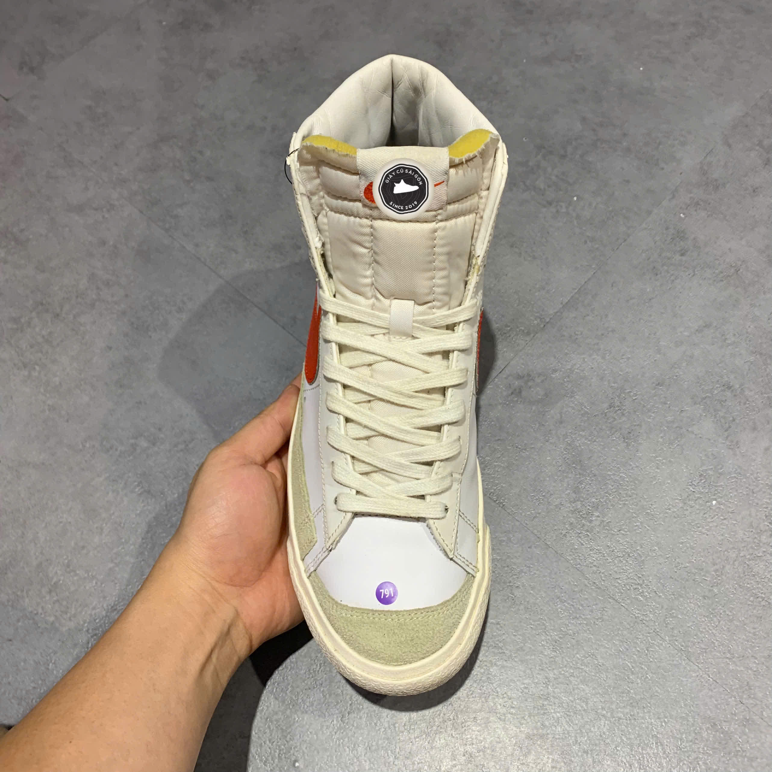 NIKE BLAZER MID '77 VINTAGE HABANERO RED BQ6806-600 – GIÀY 2HAND