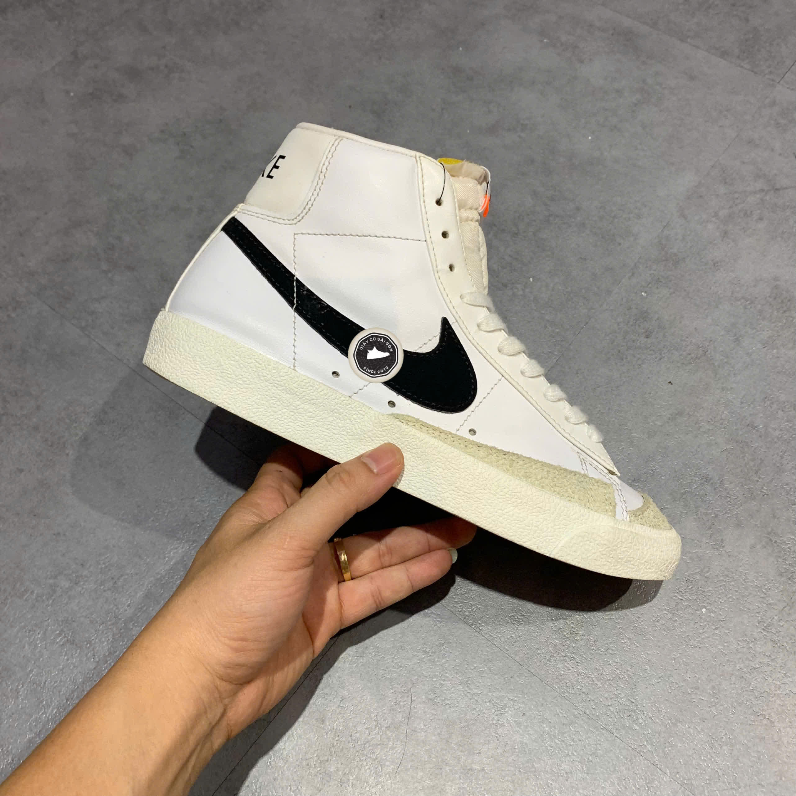 Giày 2hand Blazer Mid 77 Vintage White Black CZ1055 SIZE 40 PVN17526