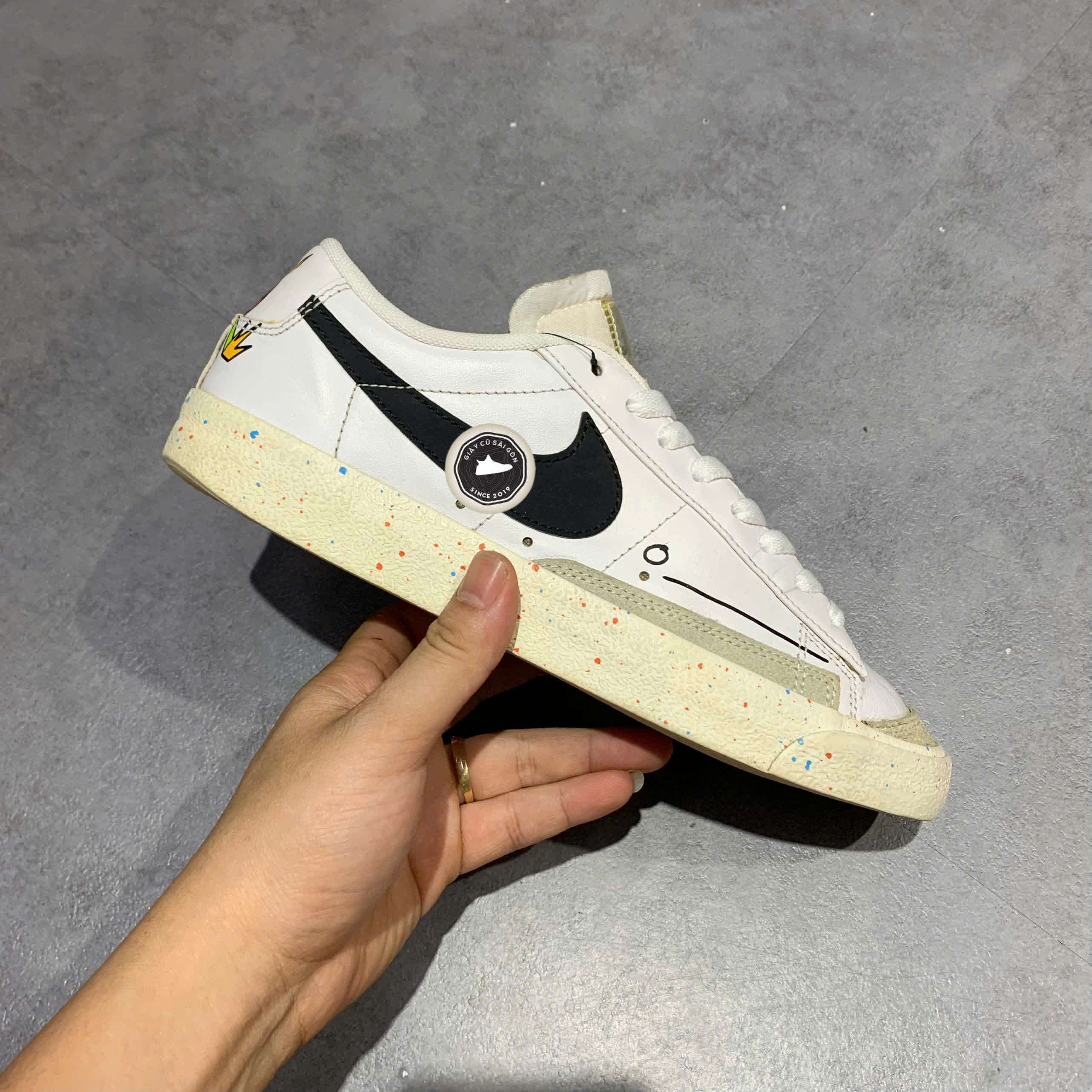 Giày 2hand 77 Make It Count DJ4279-101 SIZE 40 PVN17082