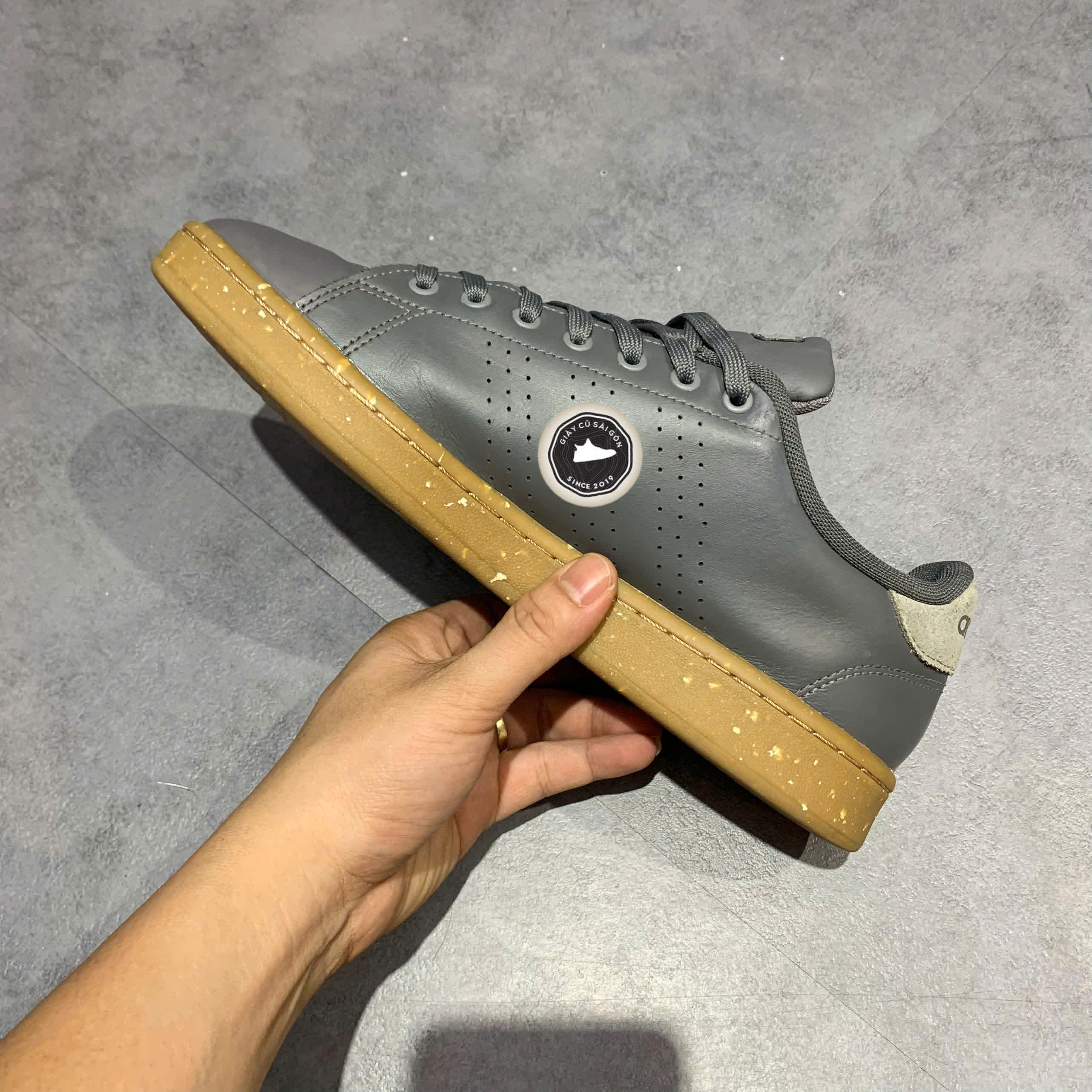 GIÀY 2HAND Hombre Advantage Gris EE7681 SIZE 42 PVN17772