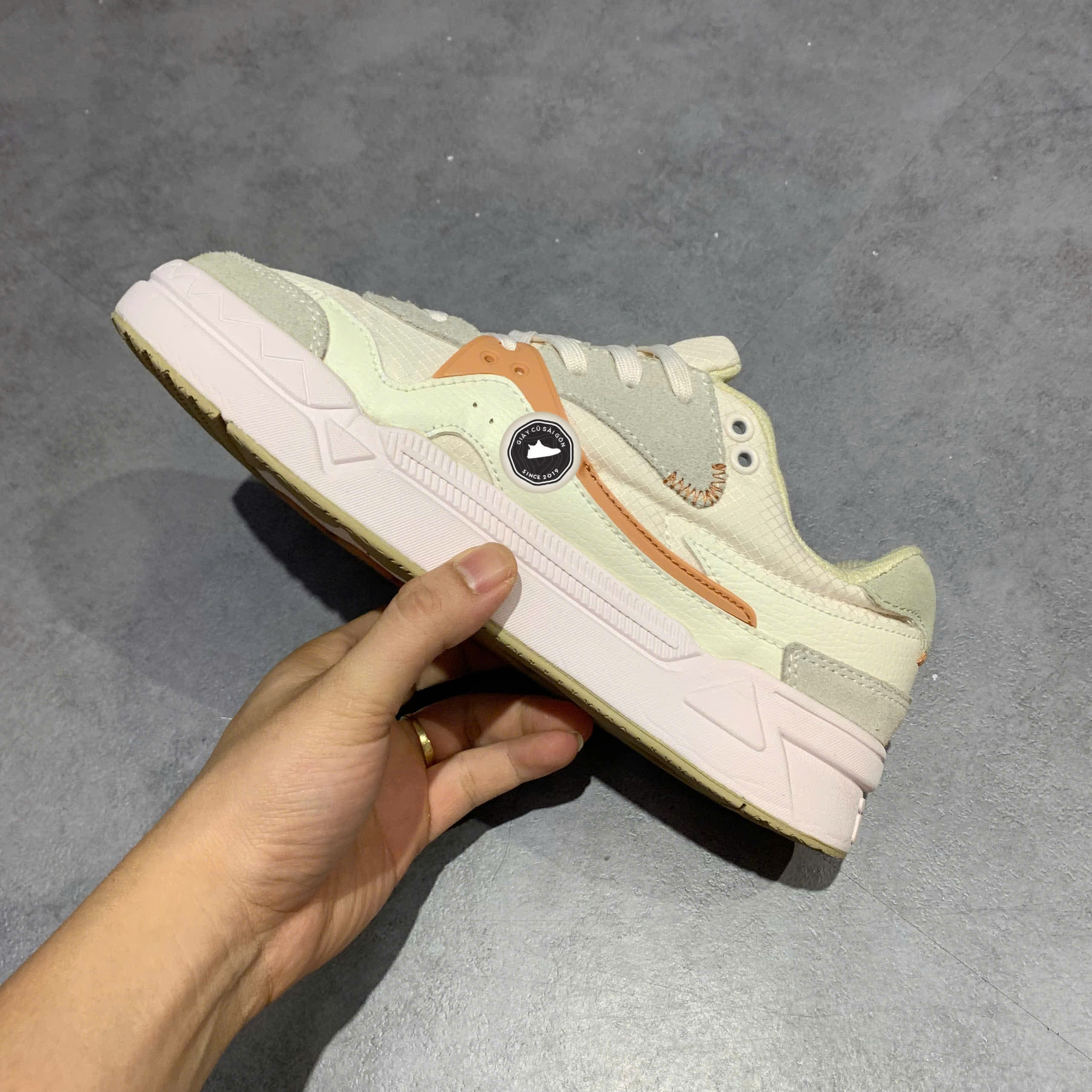 Giày 2hand FILA SIZE 40 PVN17692