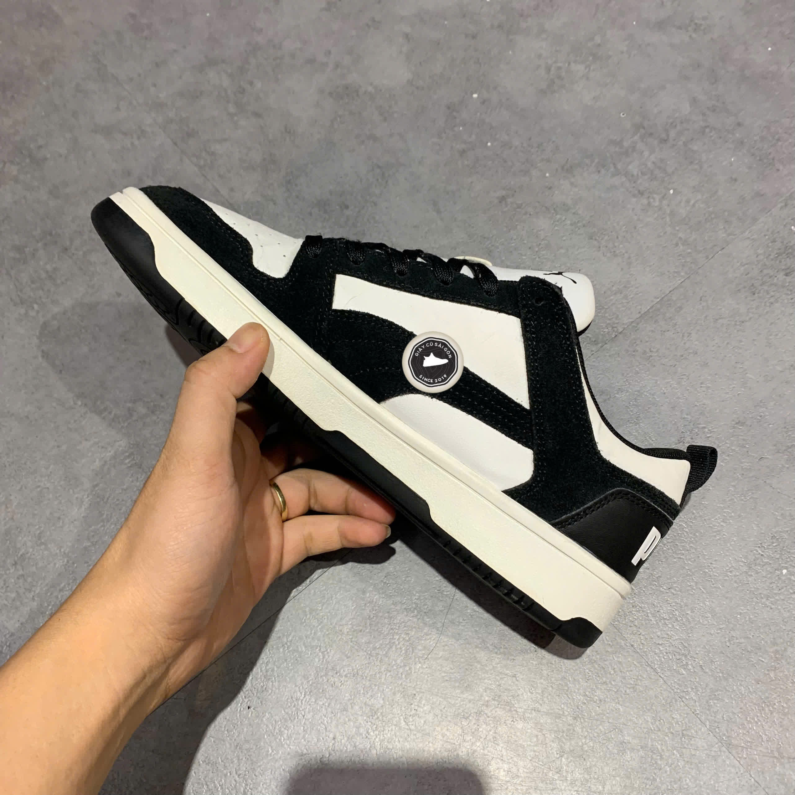 PUMA REBOUND LAYUP LO SD BLACK/WHITE 370539-01 - GIÀY 2HAND