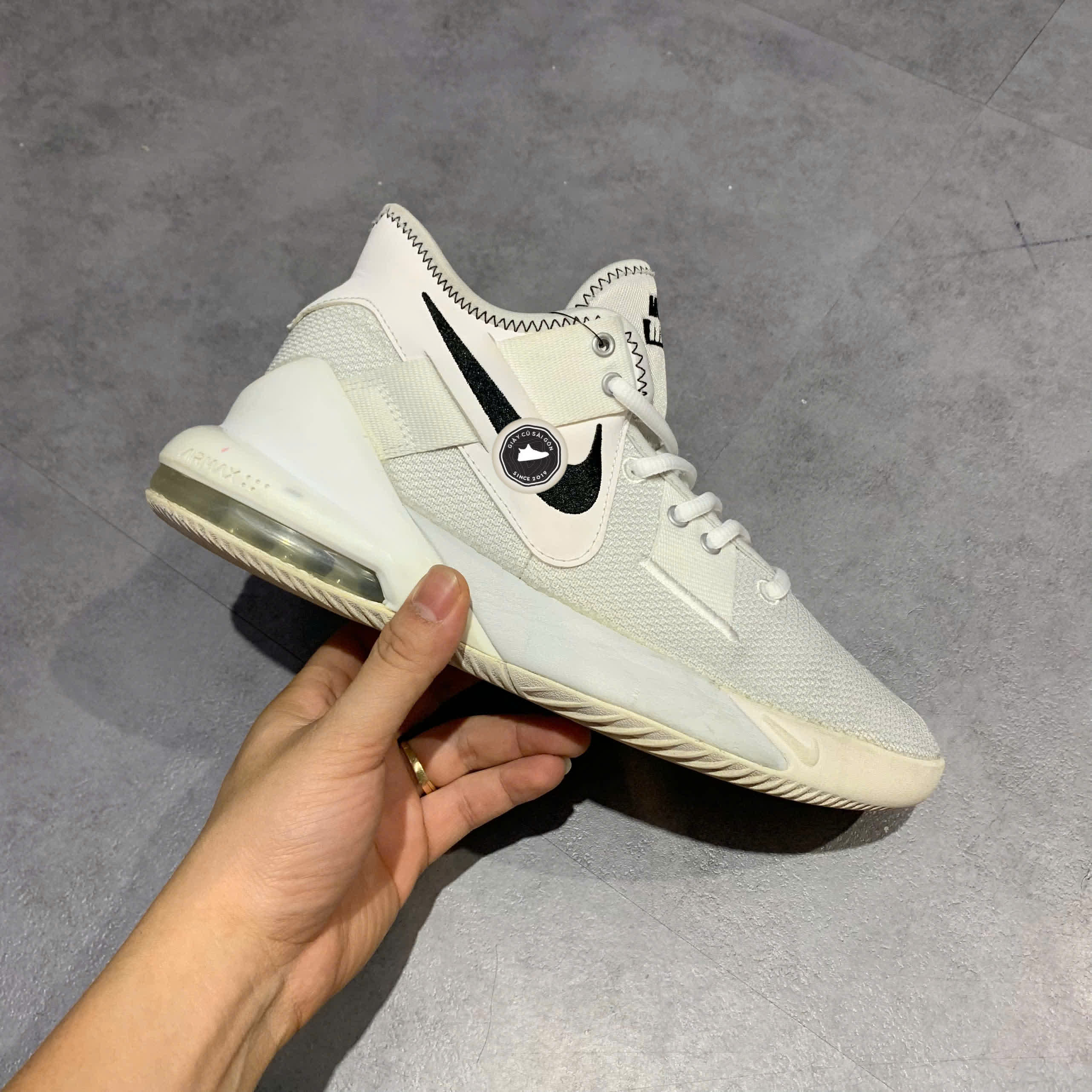 Sneakers Air Max 58 Giày 2hand Nike Air Max Impact 'White Black