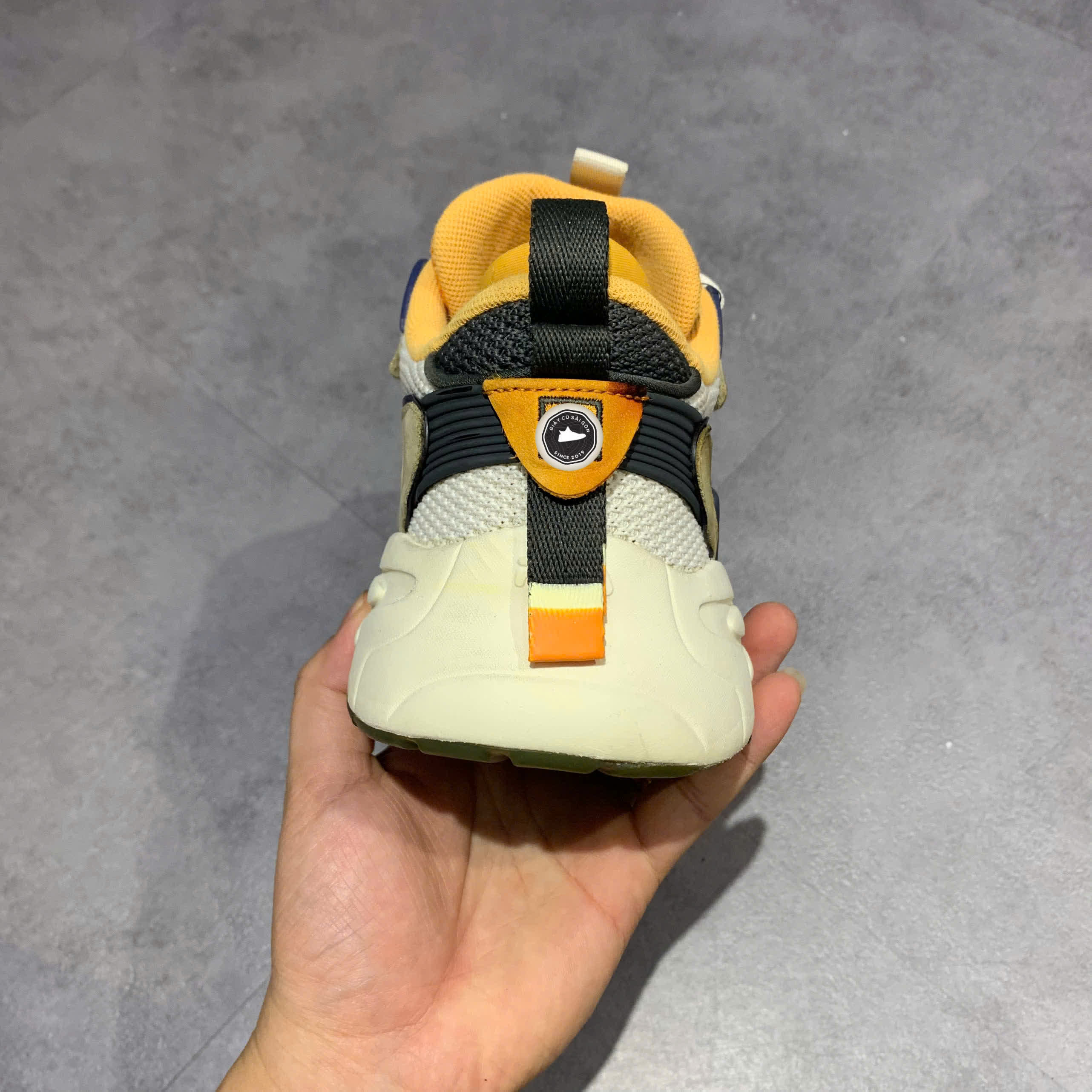 Giày 2hand FILA SIZE 41 PVN17869