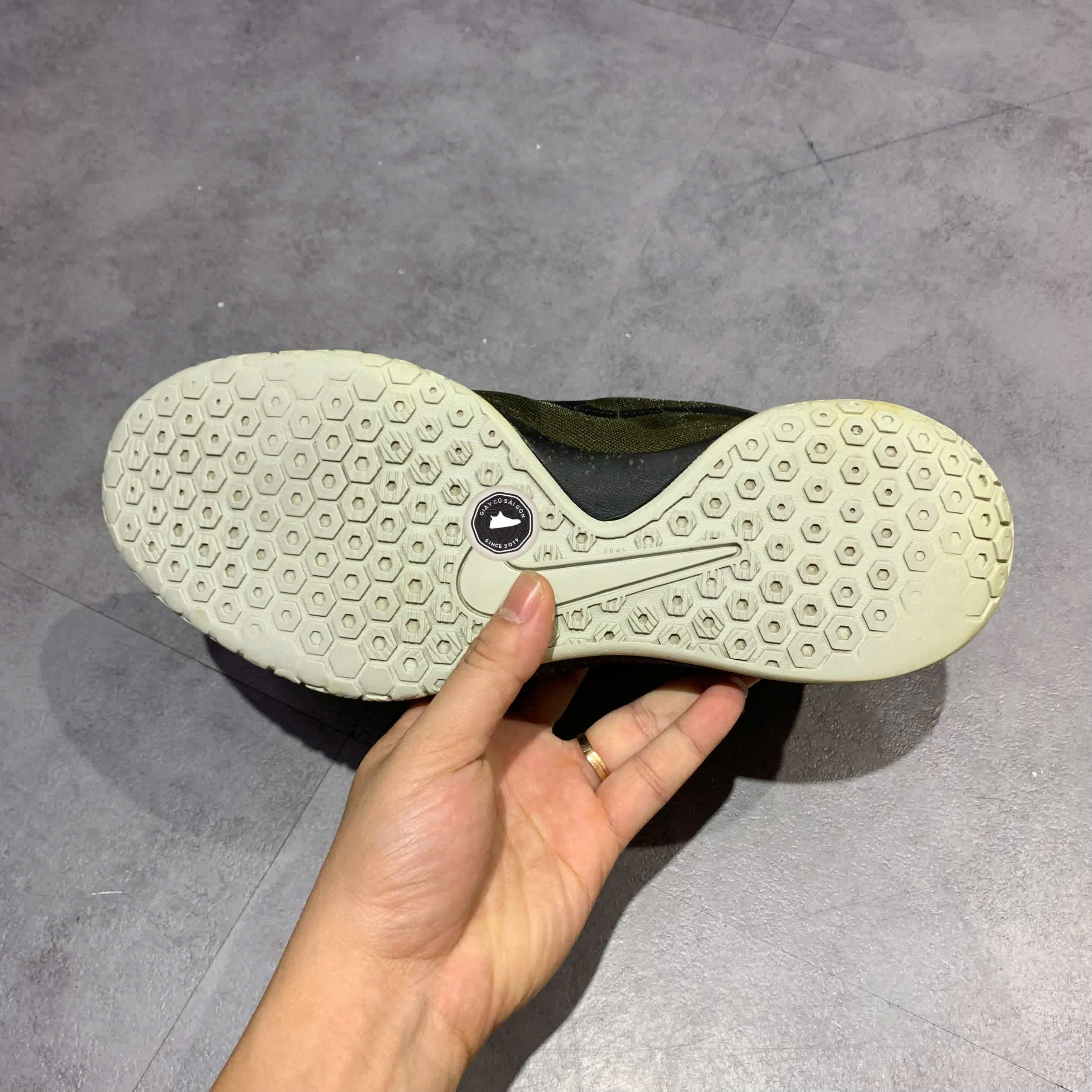 NIKE AIR ZOOM PEGASUS 37 “BARELY VOLT” - 789486 300 - GIÀY 2HAND CHÍNH HÃNG