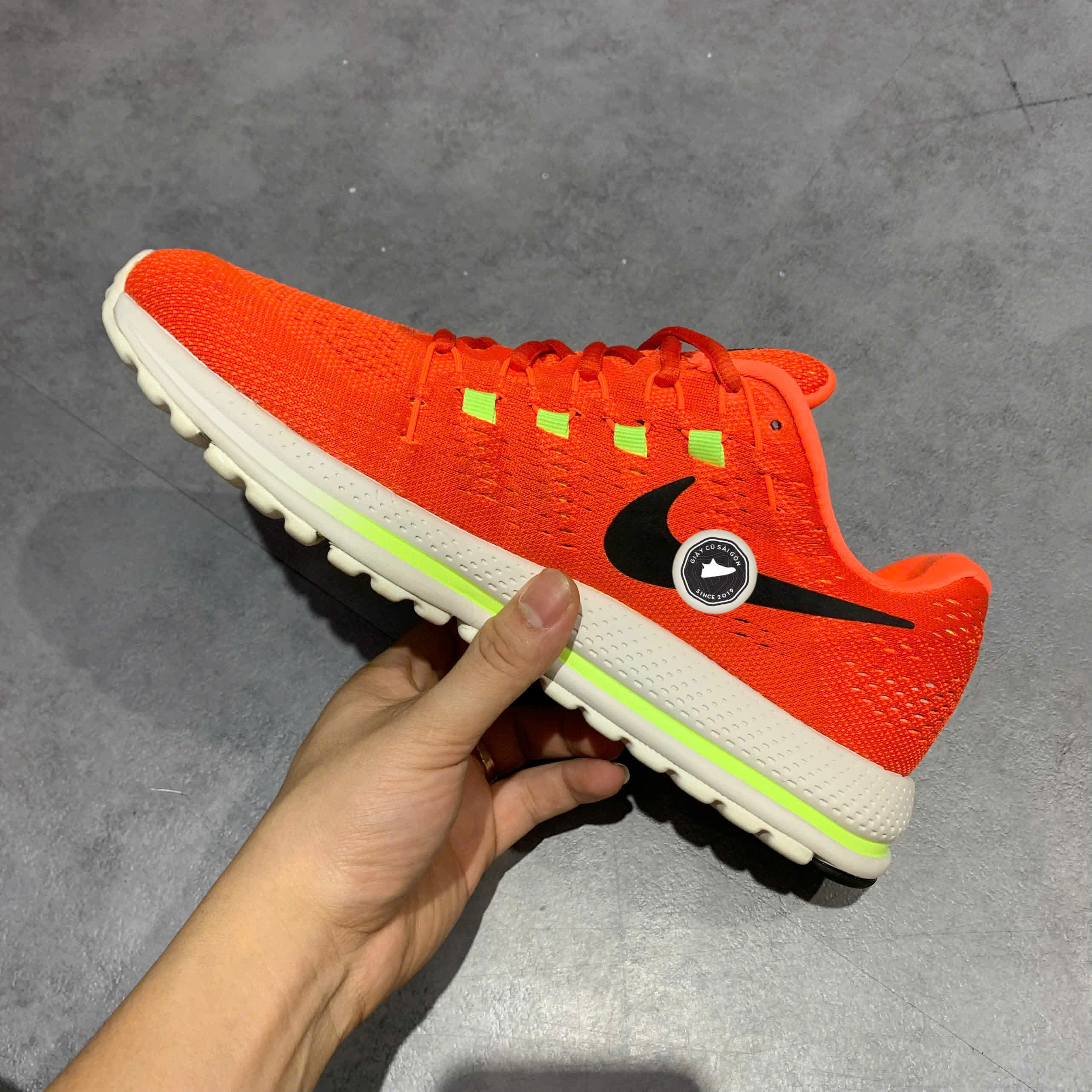 NIKE AIR ZOOM VOMERO 12 863762-800 SIZE 43 - GIÀY 2HAND CHÍNH HÃNG pvn17846