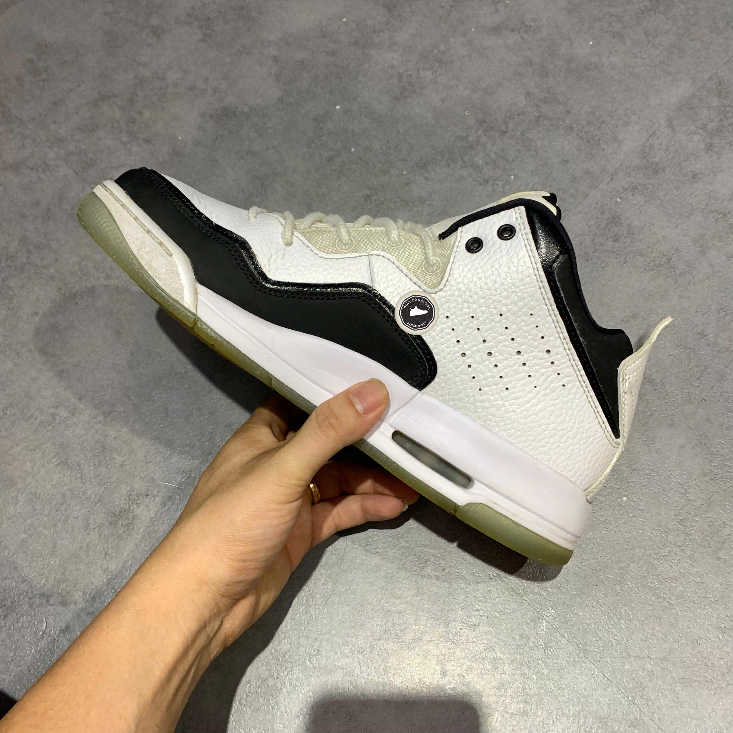 GIÀY NIKE JORDAN COURTSIDE 23 'CONCORD' AR1000-104 SIZE 42 - GIÀY 2HAND CHÍNH HÃNGPVN17952