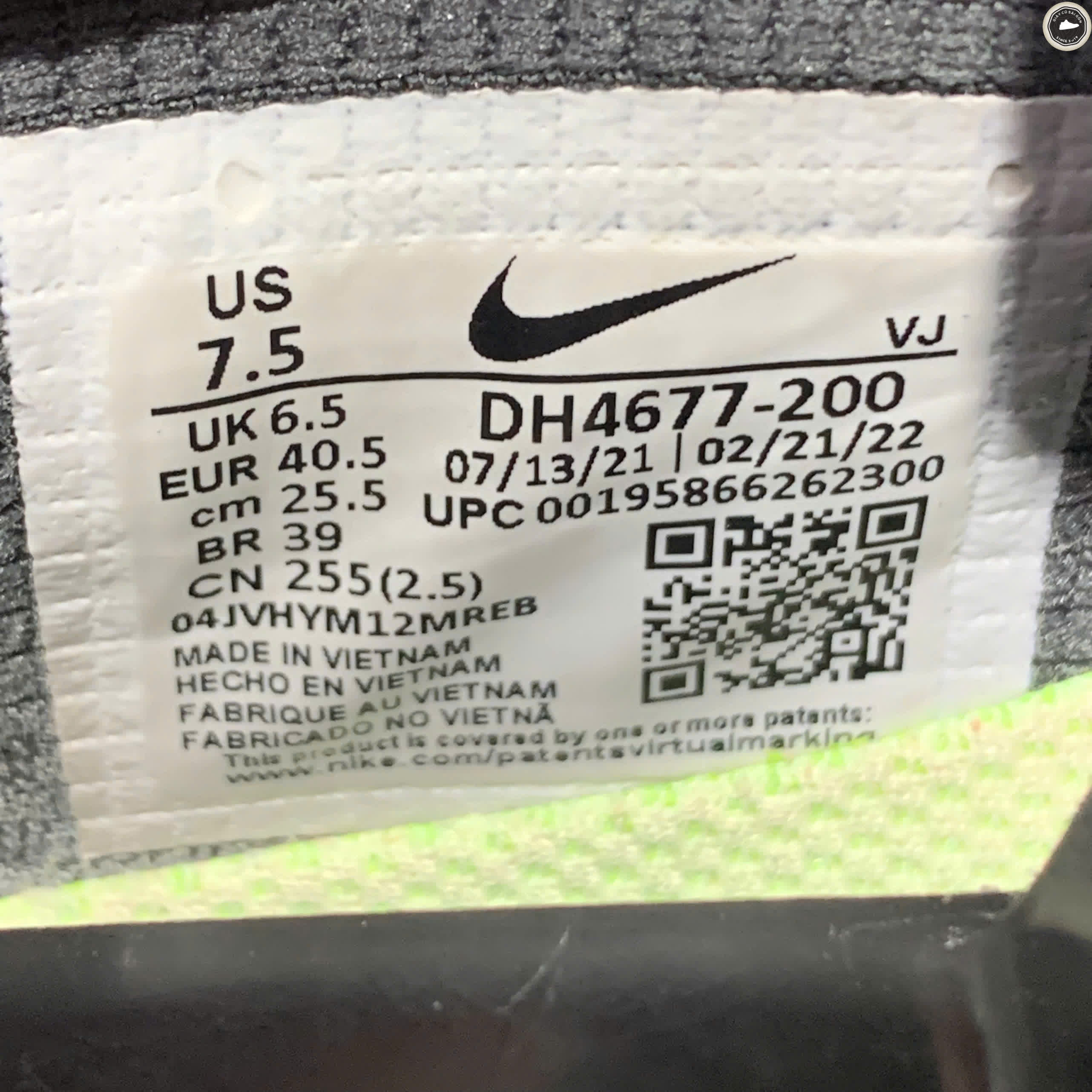 NIKE AIR MAX 95 SE DH4577-200 SIZE 40.5 - GIÀY 2HAND CHÍNH HÃNG