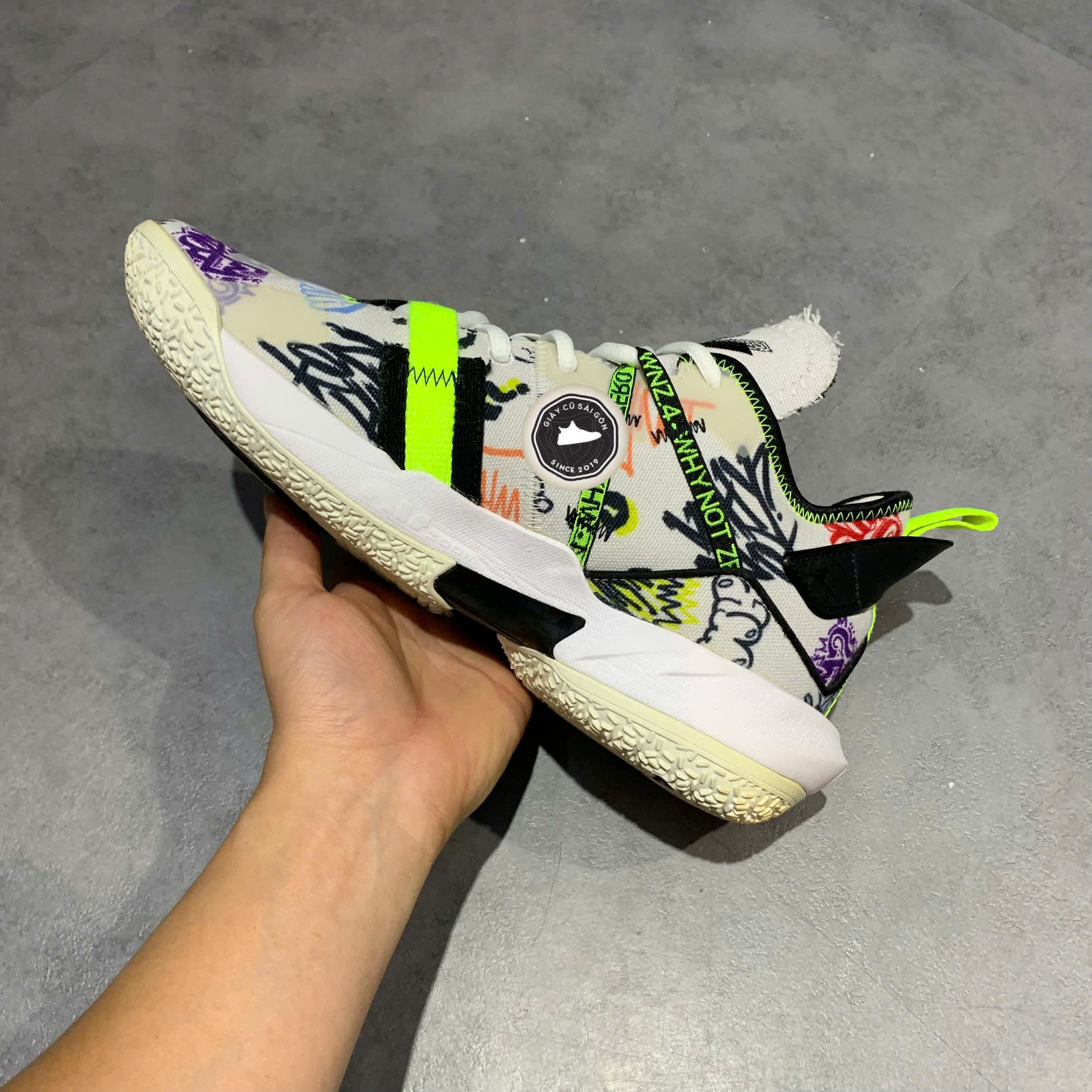 NIKE JORDAN WHY NOT ZER0.4 PF 'GRAFFITI' – DD4886-007 – GIÀY 2HAND CHÍNH HÃNG