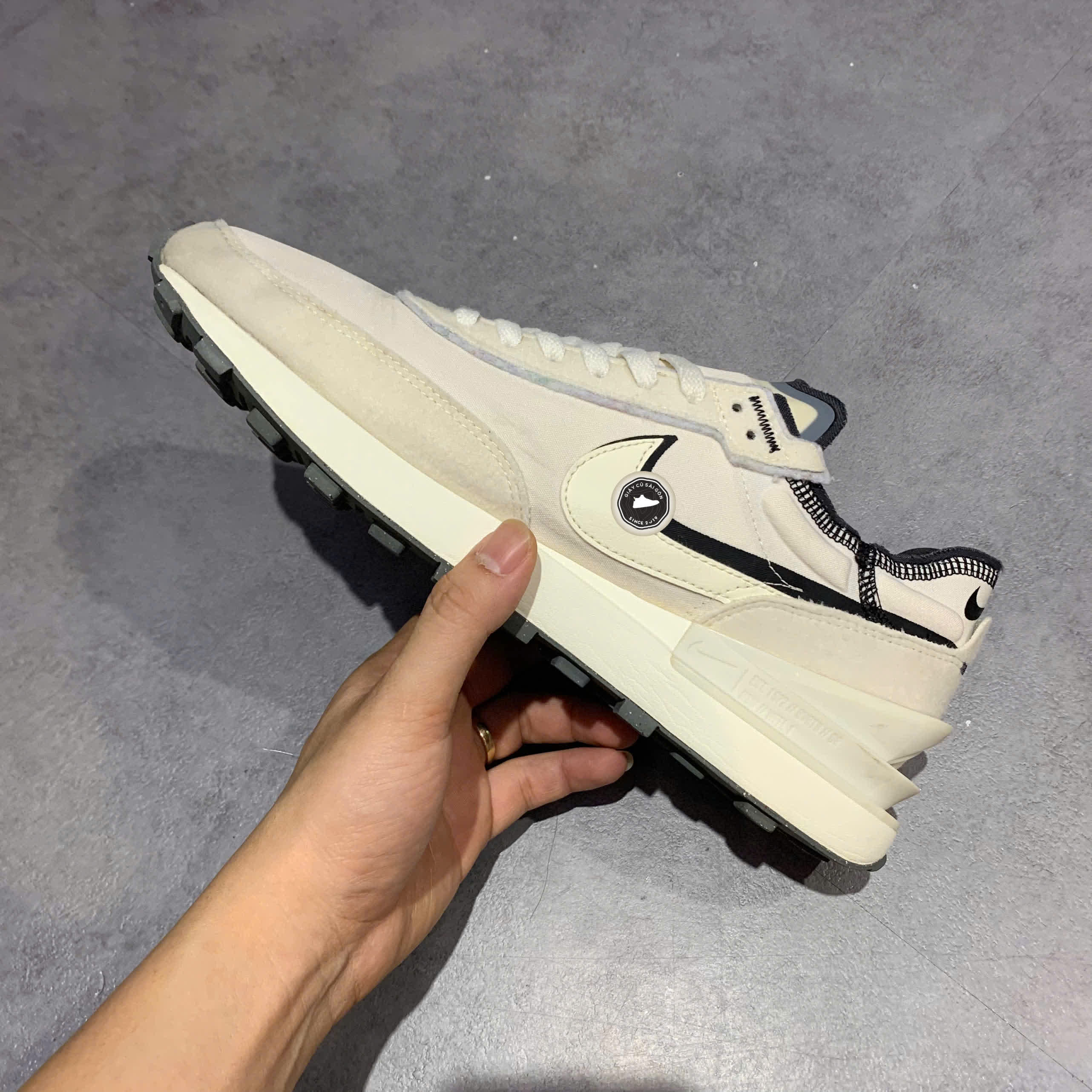 GIÀY NIKE WAFFLE ONE SE 'PHANTOM' D09782-001 SIZE 43 - GIÀY 2HAND CHÍNH HÃNG