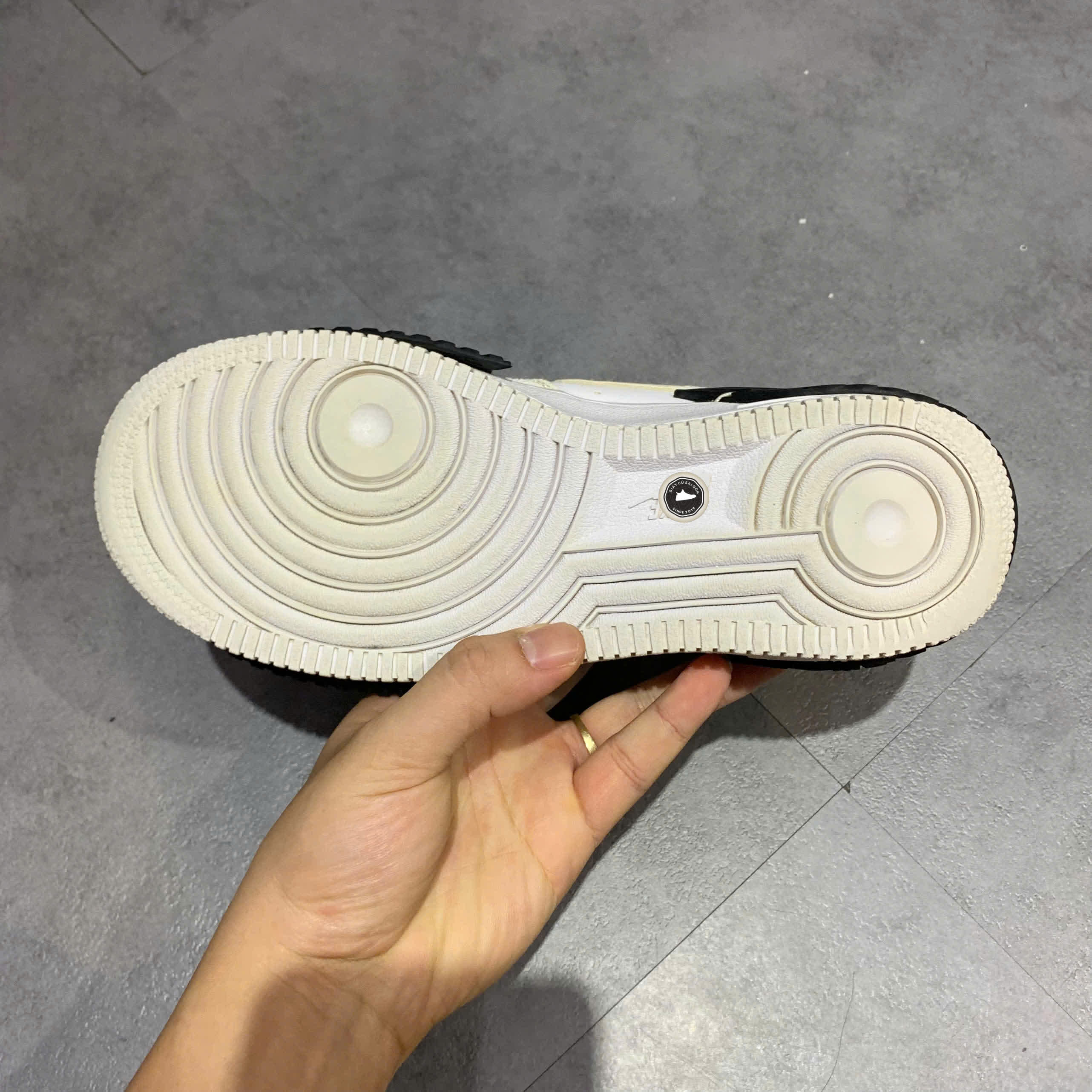AIR FORCE 1 NDSTRKT 'WHITE BLACK' CZ3596 100 SIZE 36 - GIÀY 2HAND CHÍNH HÃNG