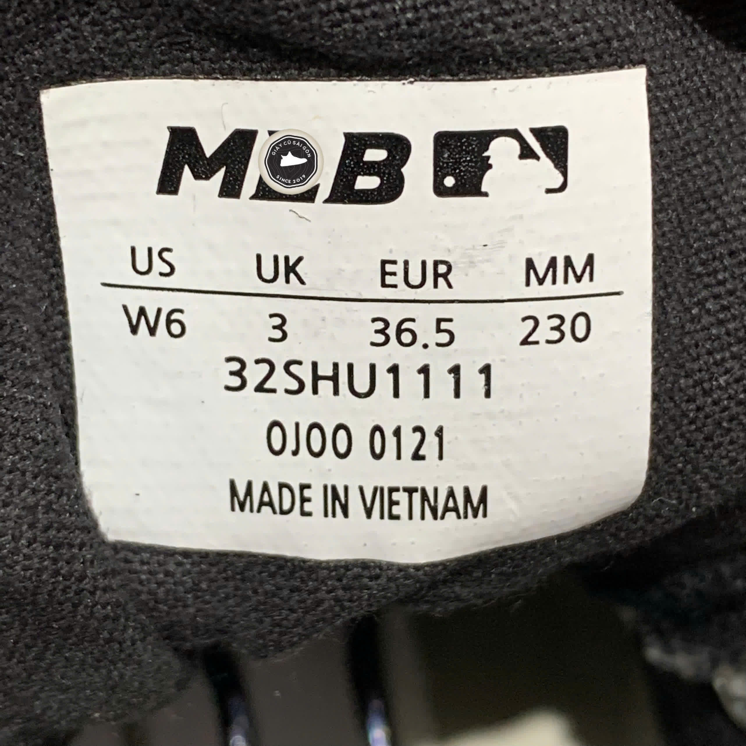 GIÀY MLB CHUNKY HIGH NEW YORK YANKEES 32SHU1111-50L SIZE 36.5 – GIÀY 2HAND CHÍNH HÃNG