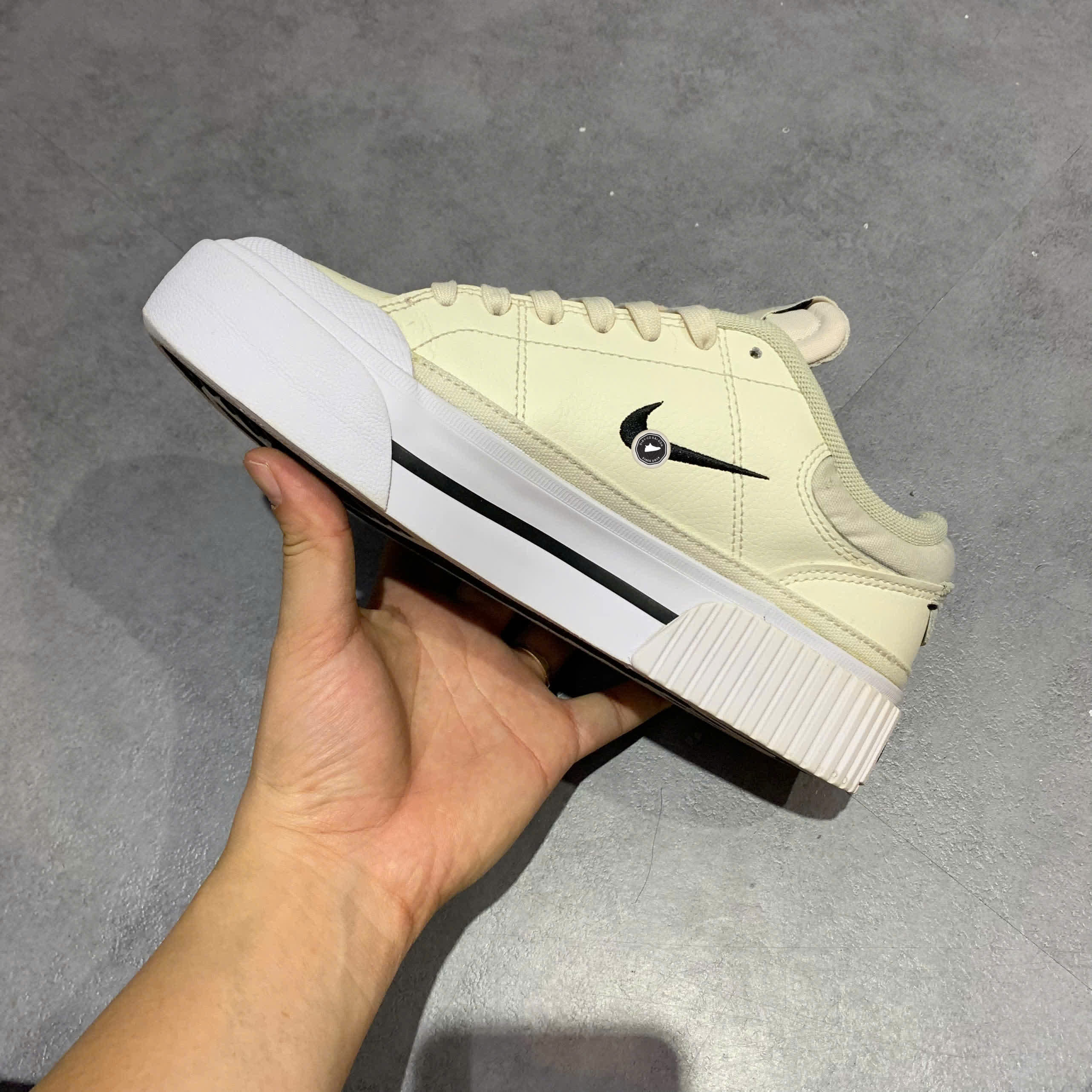 GIÀY NIKE COURT LEGACY LIFT FV5526-101 SIZE 37.5 - GIÀY 2HAND CHÍNH HÃNG