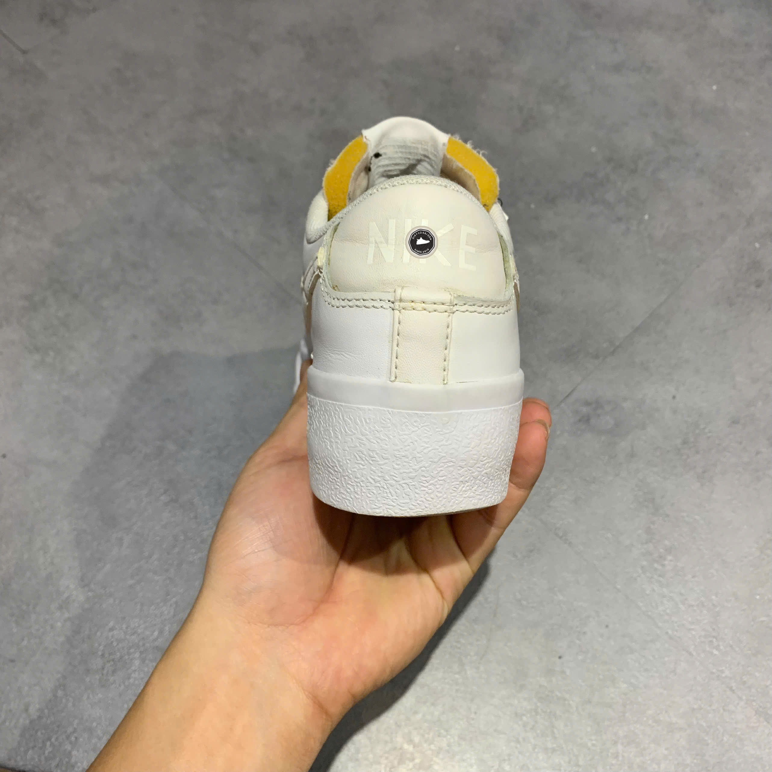 GIÀY NIKE BLAZER LOW PLATFORM 'TRIPLE WHITE' DJ0292-100 SIZE 37.5 – GIÀY 2HAND CHÍNH HÃNG