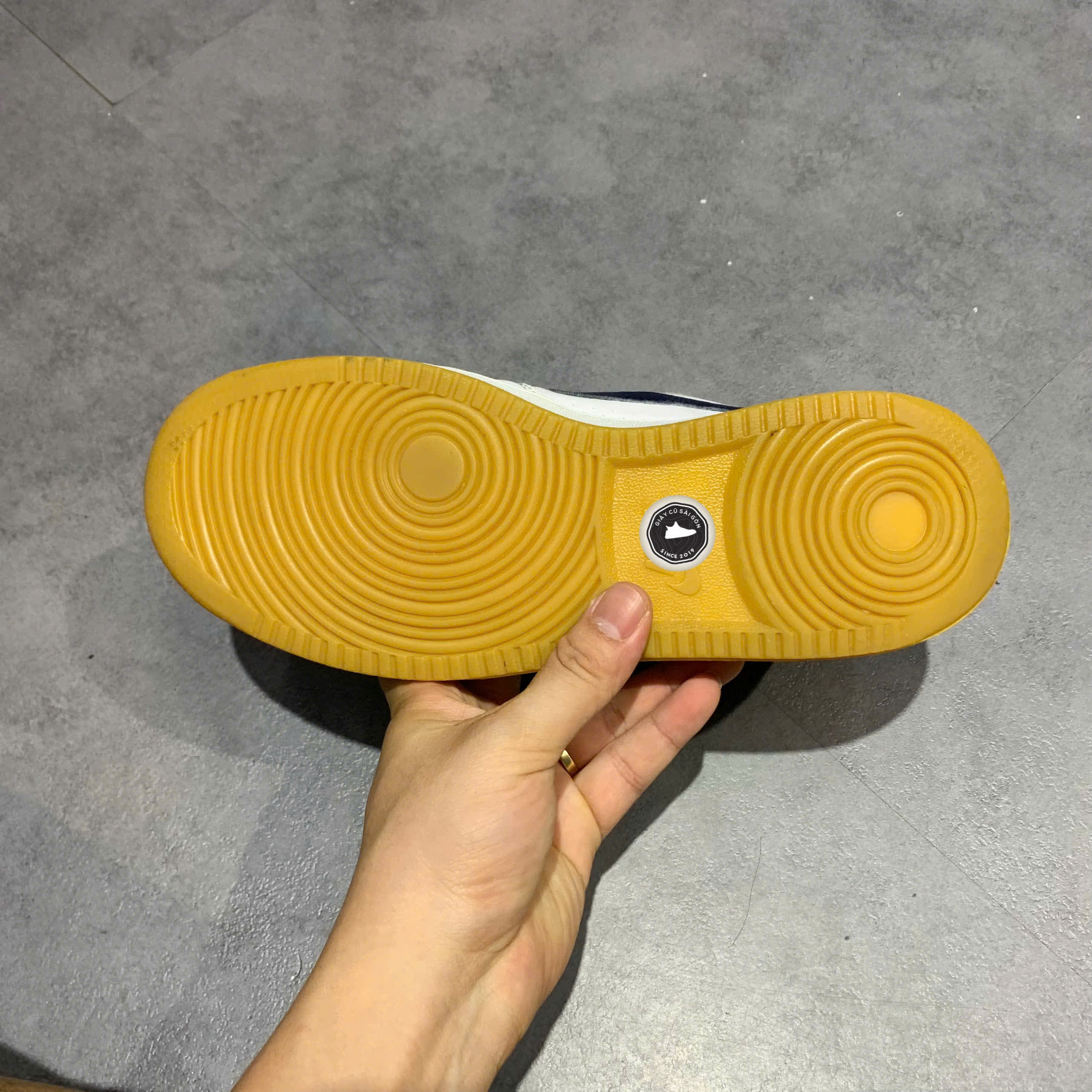 NIKE COURT BOROUGH LOW GS – 839985105 – SIZE 39 – GIÀY 2HAND CHÍNH HÃNG