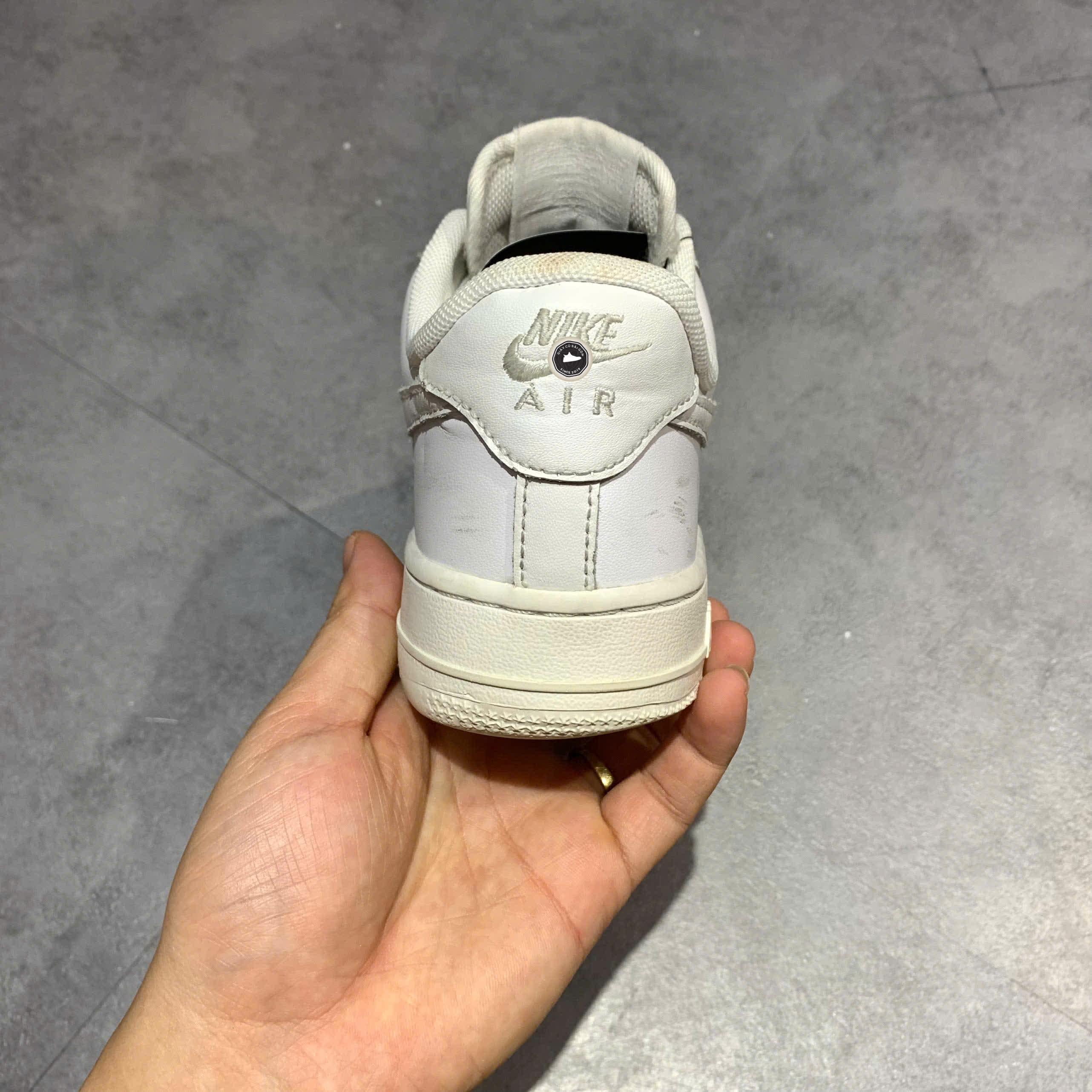 GIÀY NIKE AIR FORCE 1 '07 LOW WHITE DD8959-100 SIZE 36.5 - GIÀY 2HAND CHÍNH HÃNG