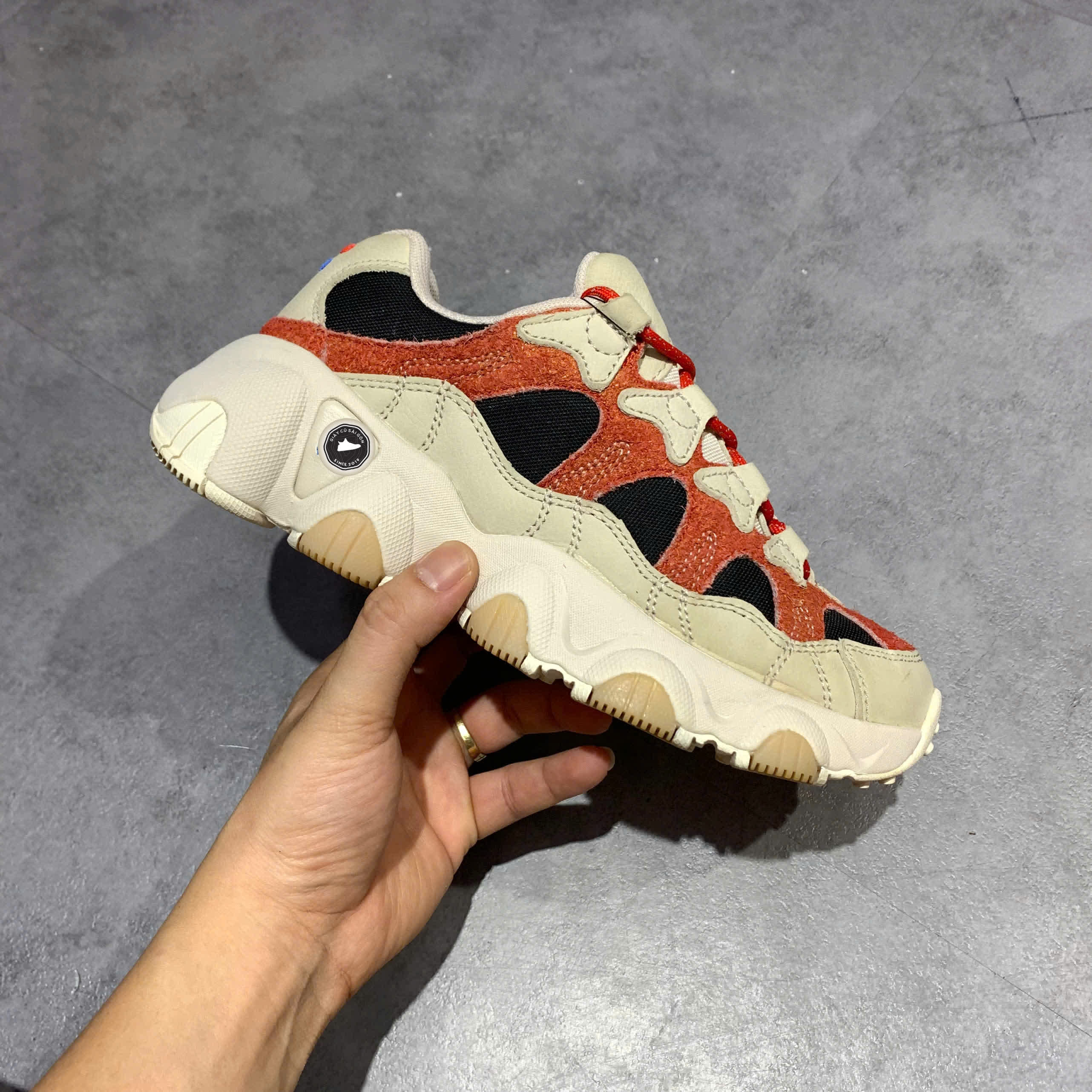 GIÀY FILA T12W941101FRW SIZE 36.5 - GIÀY 2HAND CHÍNH HÃNG