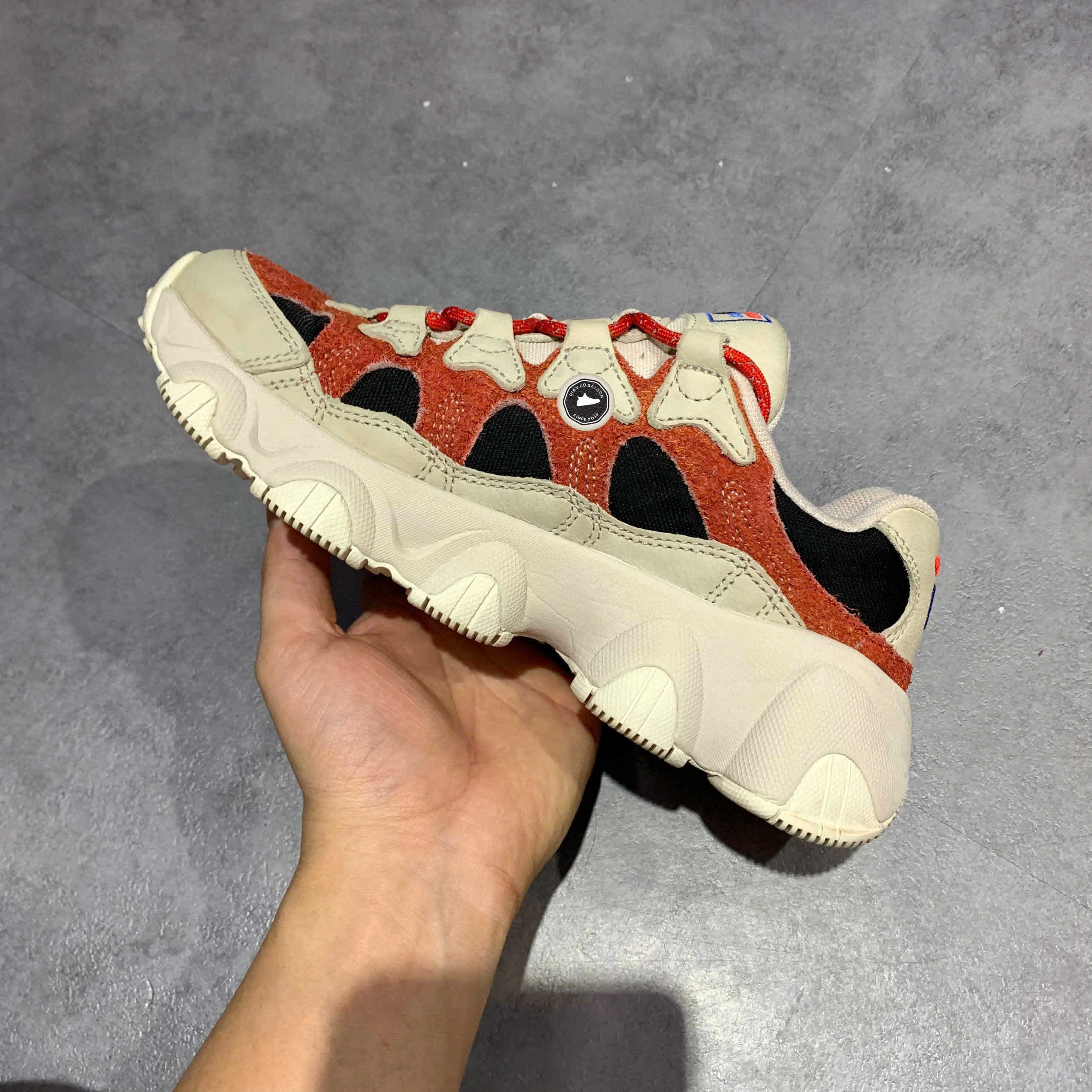 GIÀY FILA T12W941101FRW SIZE 36.5 - GIÀY 2HAND CHÍNH HÃNG