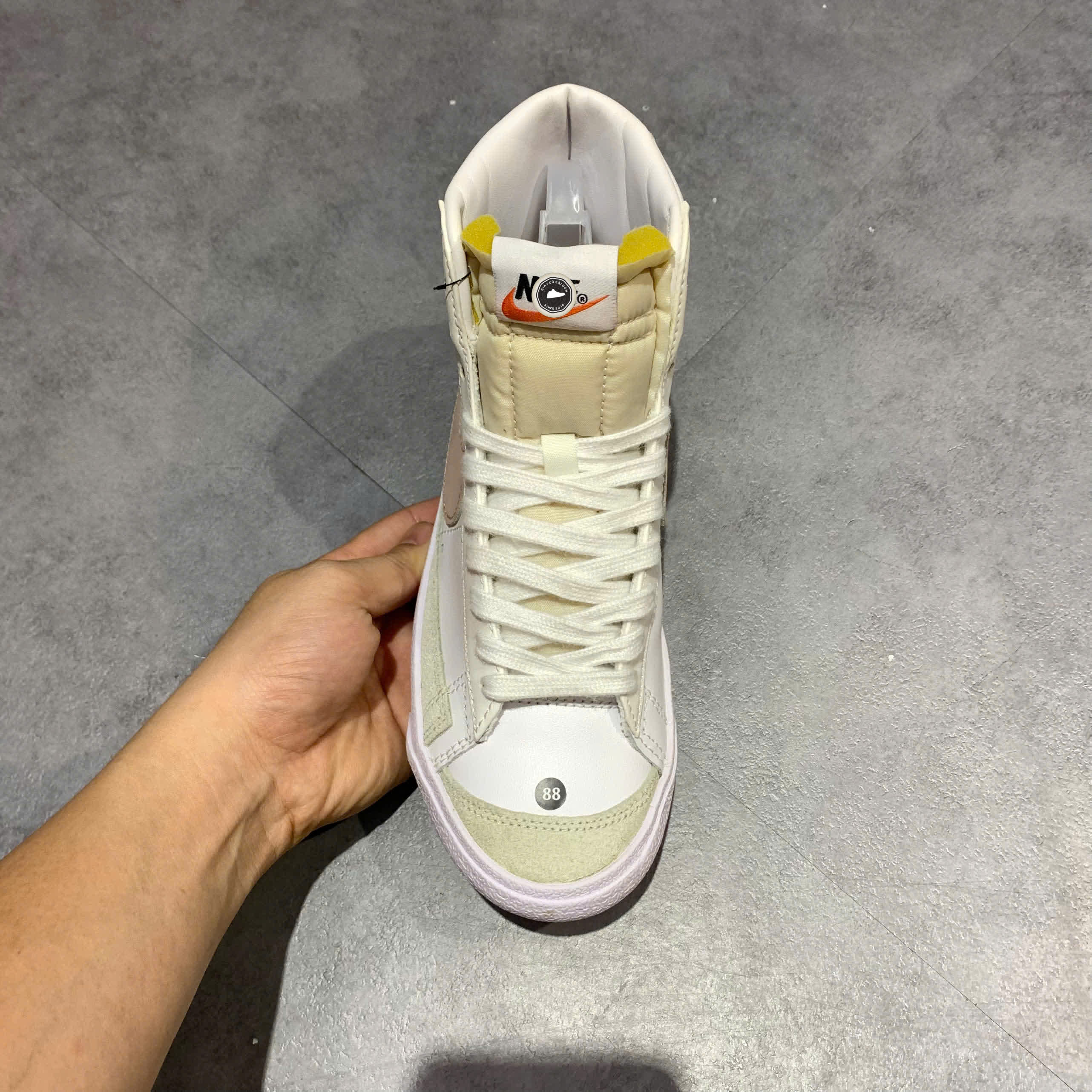 NIKE BLAZER MID '77 CZ1055-118 SIZE 36.5 - GIÀY 2HAND CHÍNH HÃNG